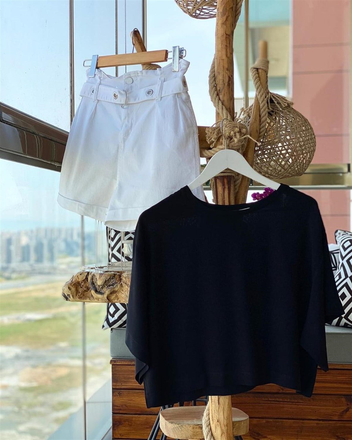 Poplin Kumaş Geniş Kol Bluz (SİYAH)