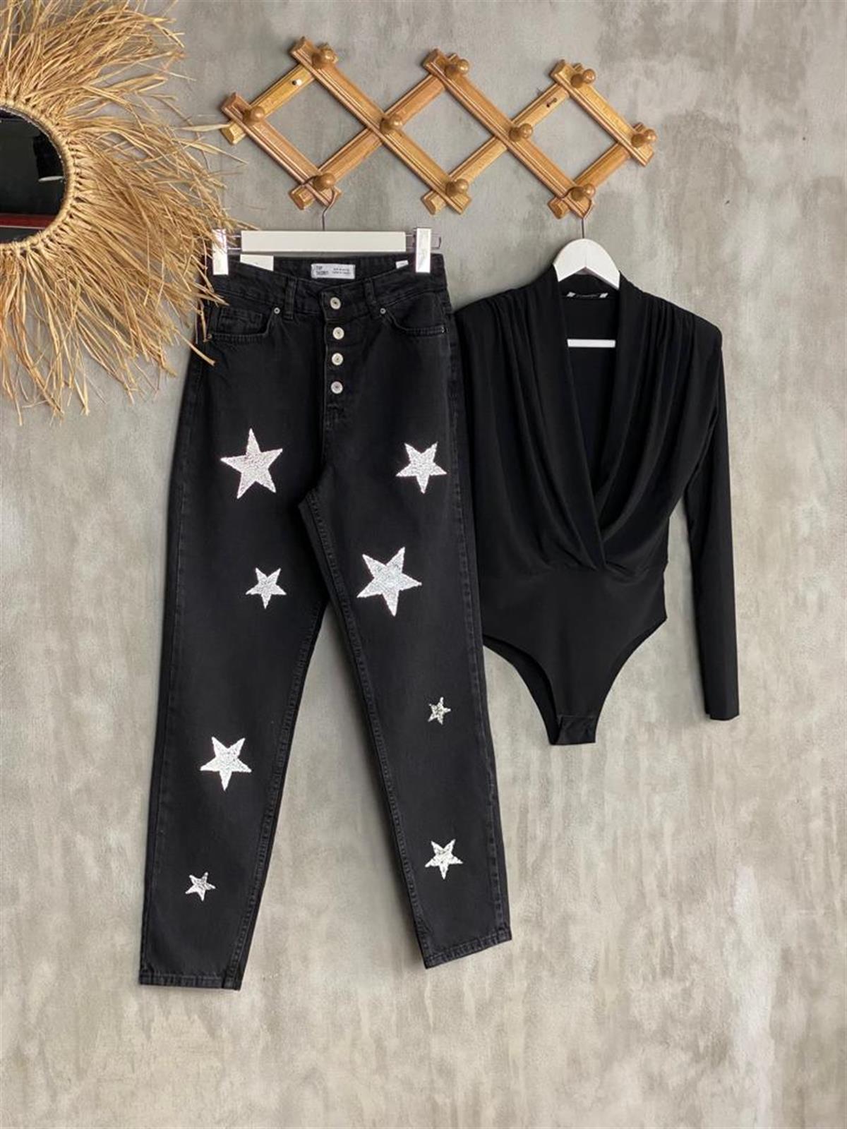 Tasarım Yıldız Baskılı Mom Jean (Siyah)