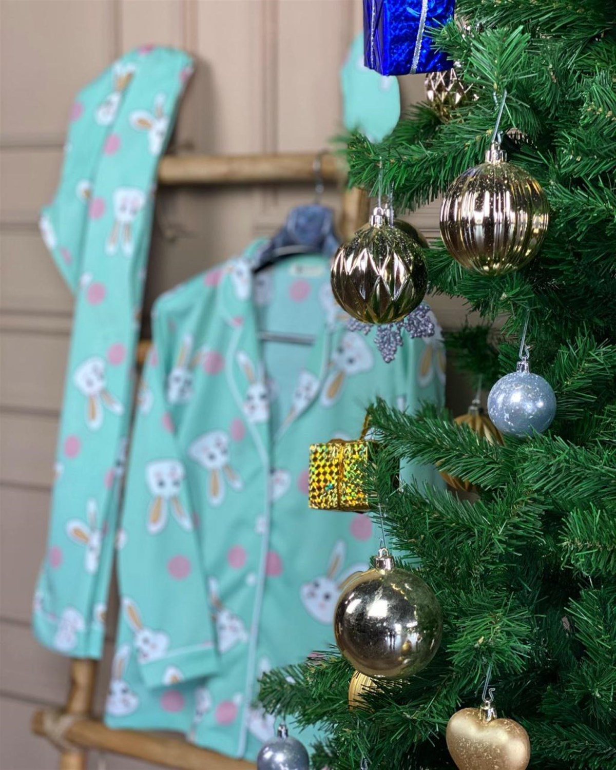 Tavşan Desenli Pijama Takımı