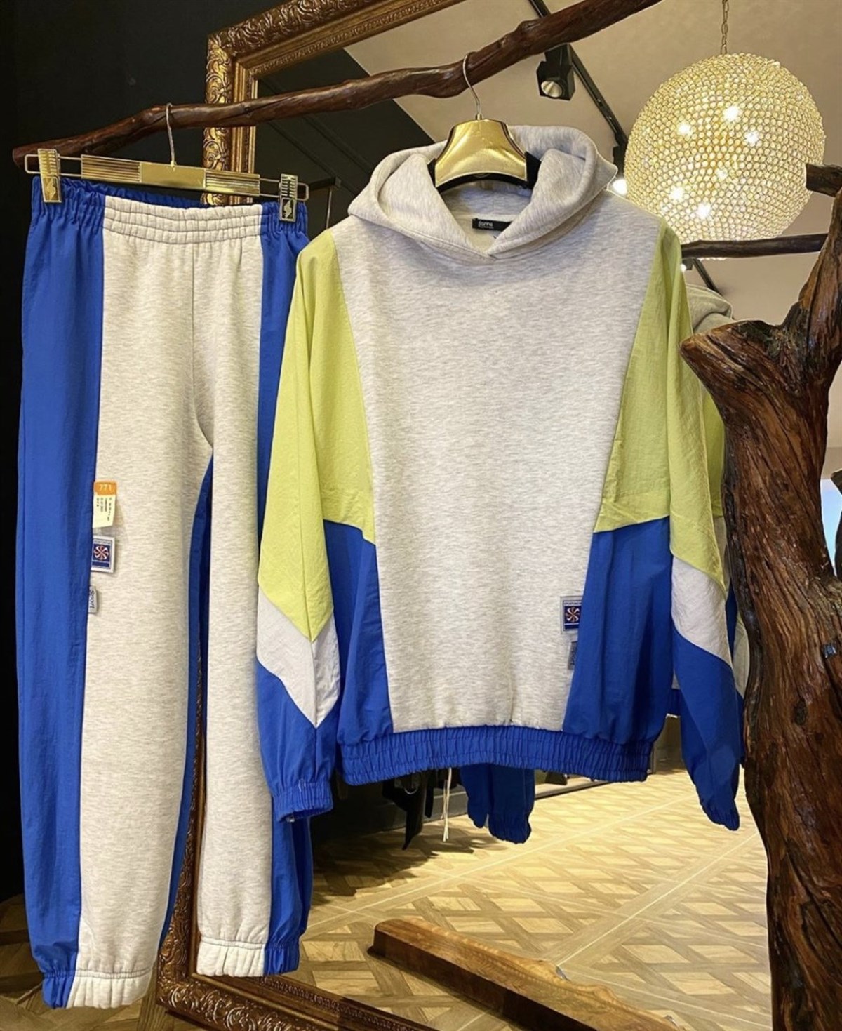 Üç İplik Sweat Kumaş ve Paraşüt Kumaş Detaylı Takım