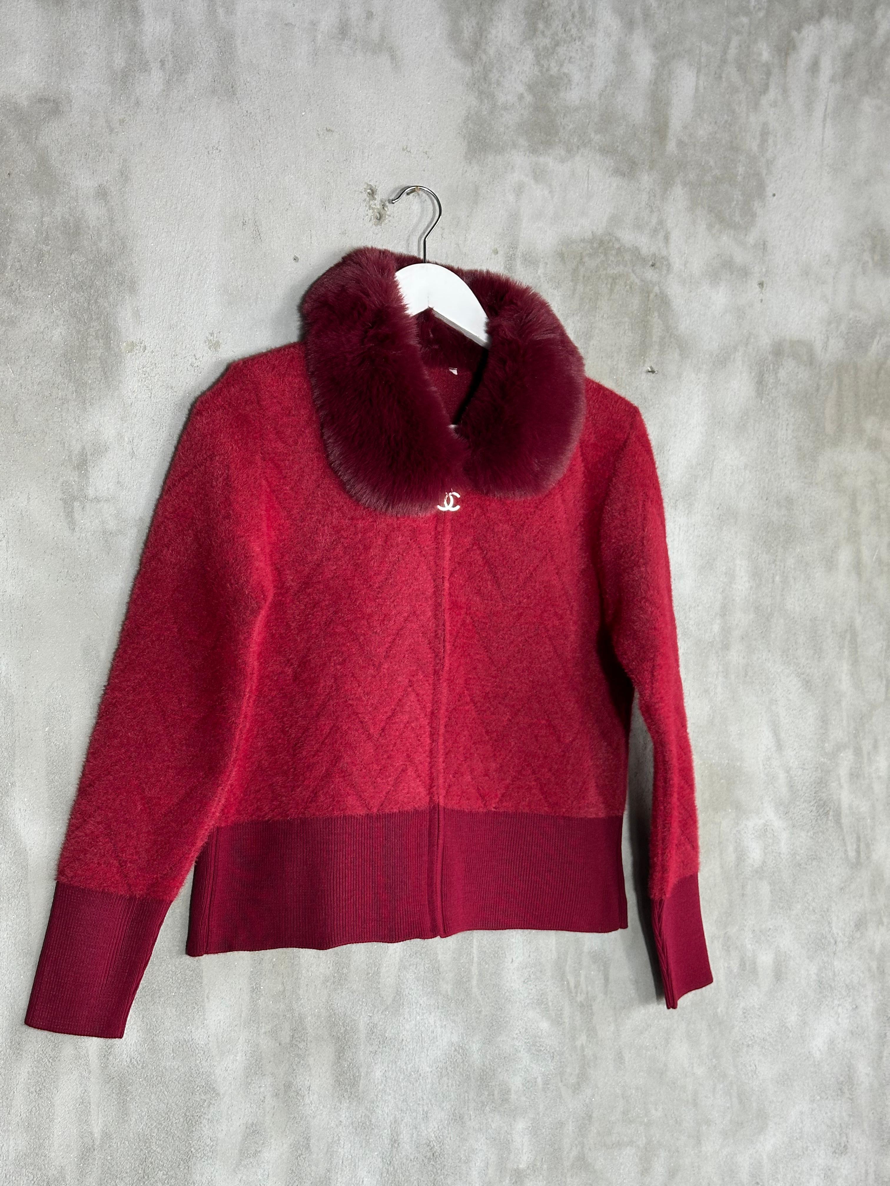 Yakası Angora Kürk Detaylı Kadın Hırka (Bordo)