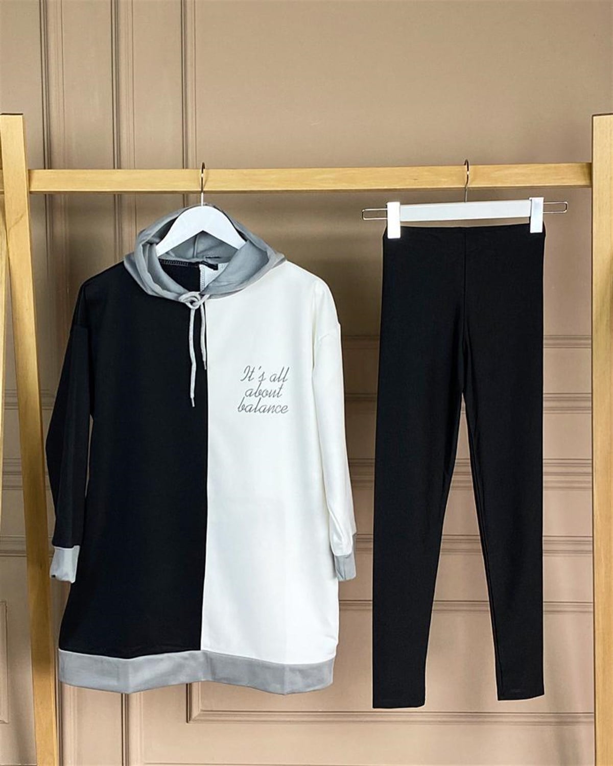 Yazı Detaylı Çift Renk Sweat (Siyah)