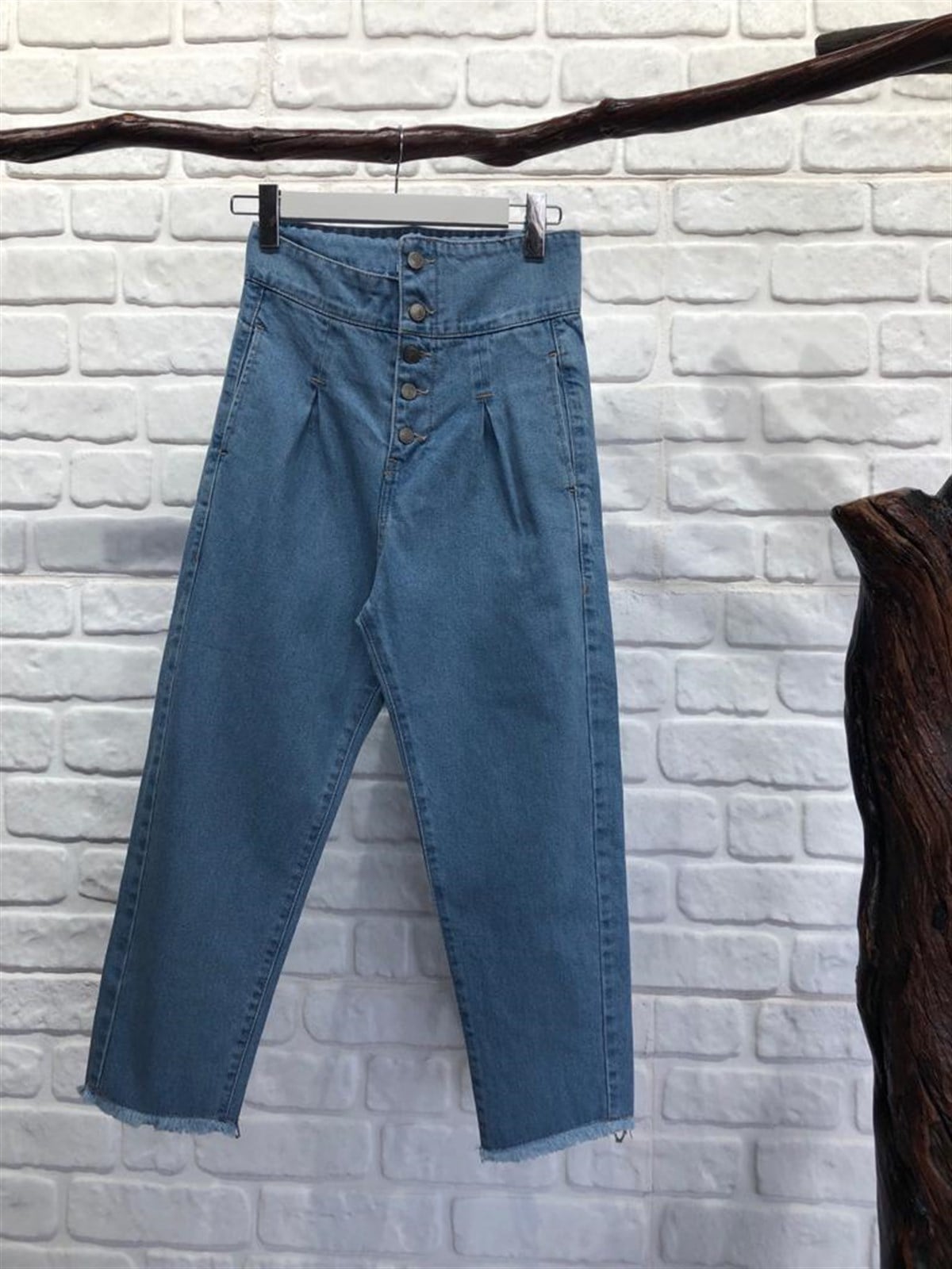Yüksek Bel Düğme Detaylı Jean