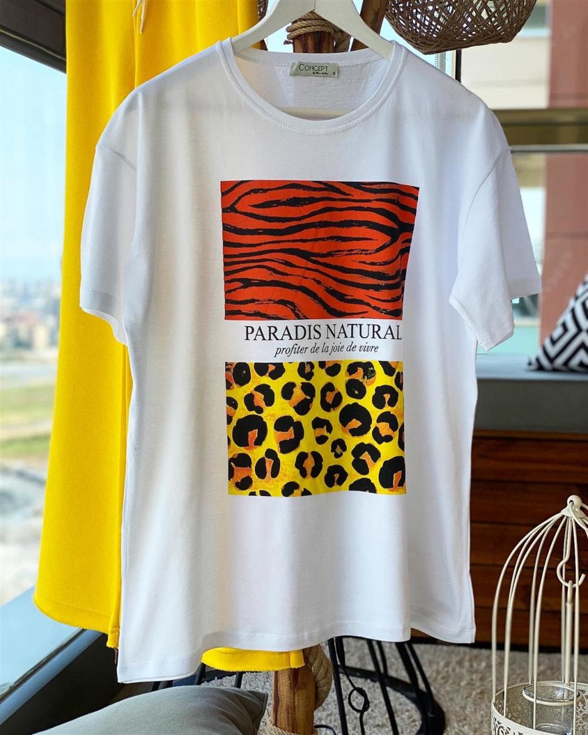 Yuvarlak Yaka Baskılı Salaş Tshirt