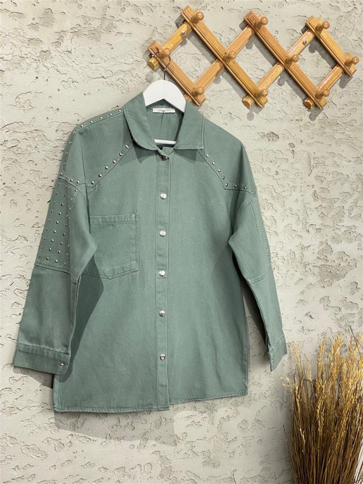 Zımba Detaylı Gabardin Gömlek (Mint)