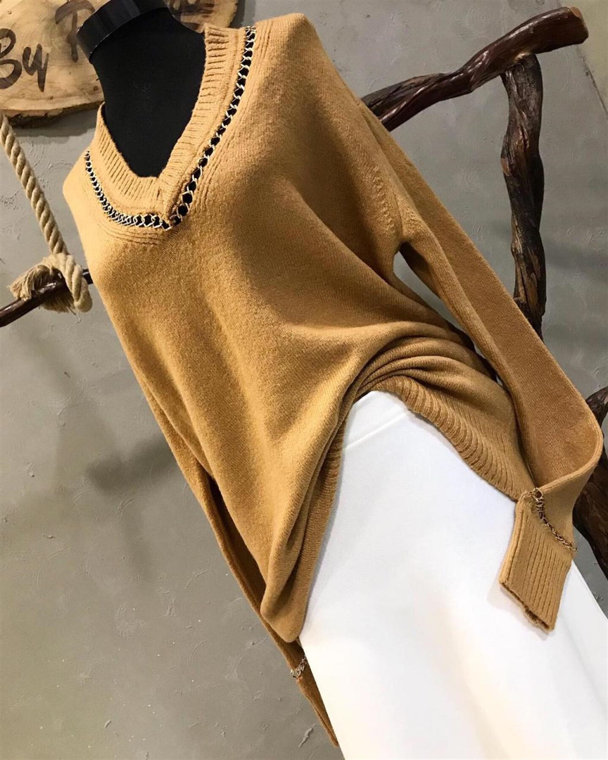 Zincir Detaylı Kazak (CAMEL)