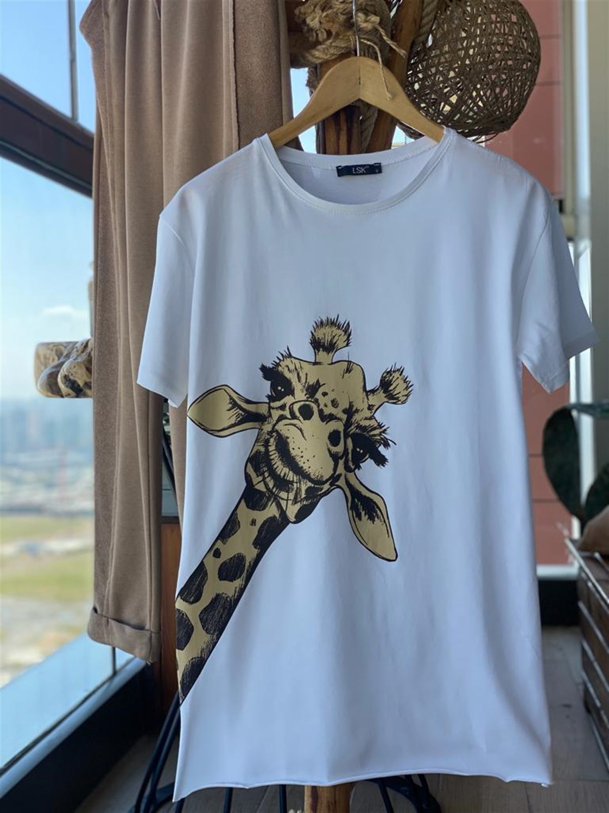 Zürafa Baskılı Tshirt