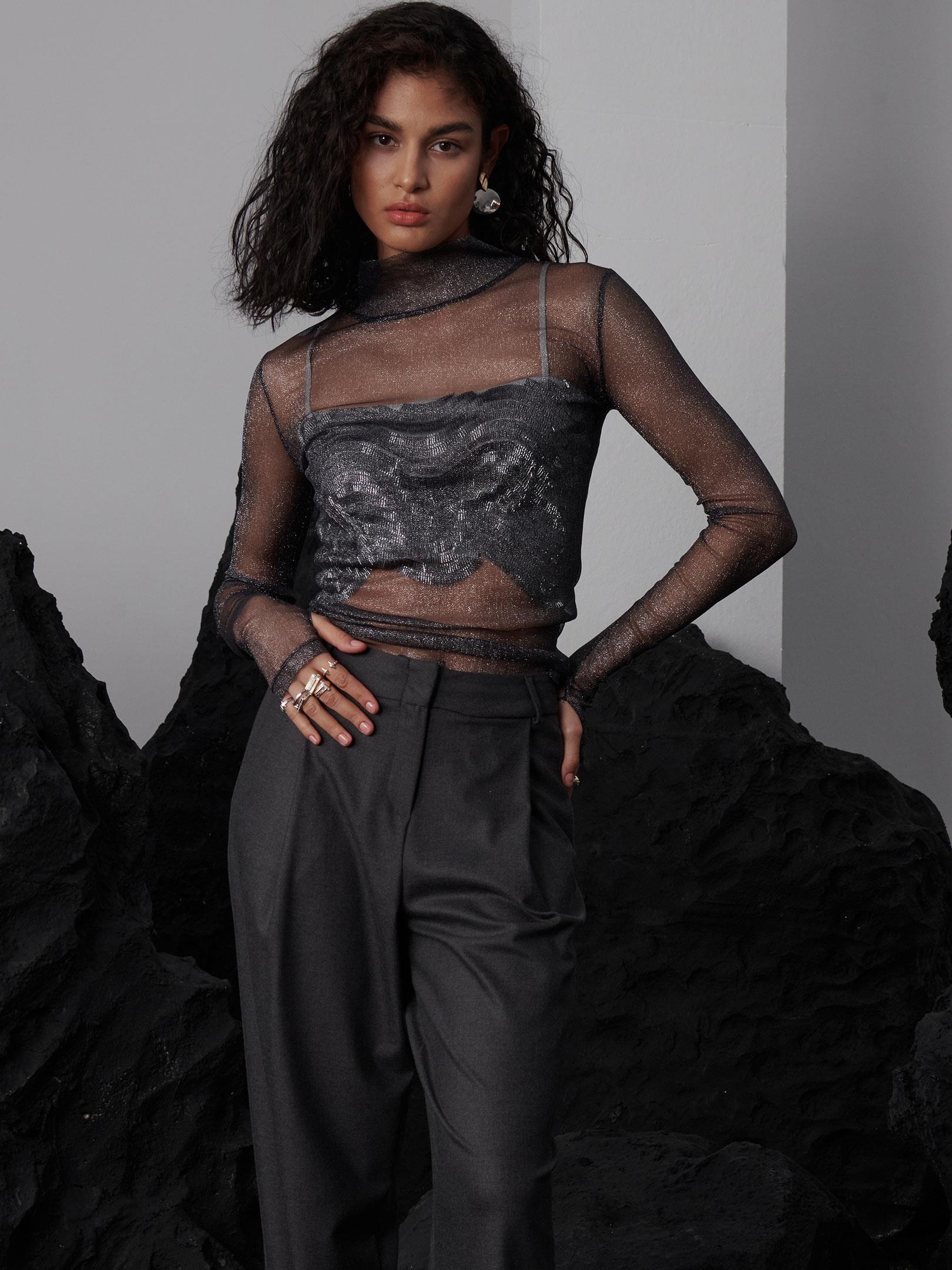 Askılı Boru Pullu Uzun Crop Şık Bluz Kategorisiz Modelleri