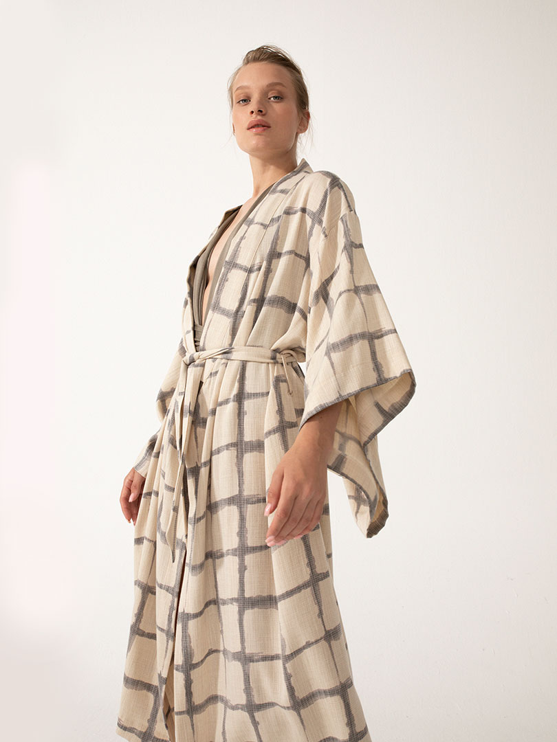 Beli Kuşaklı Midi Kimono - Siyah