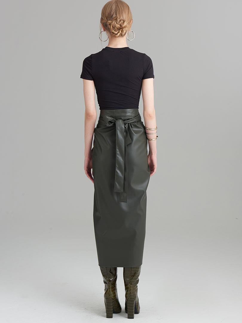 Bisiklet Yaka Basic Crop T-Shirt - Siyah T-shirt Modelleri