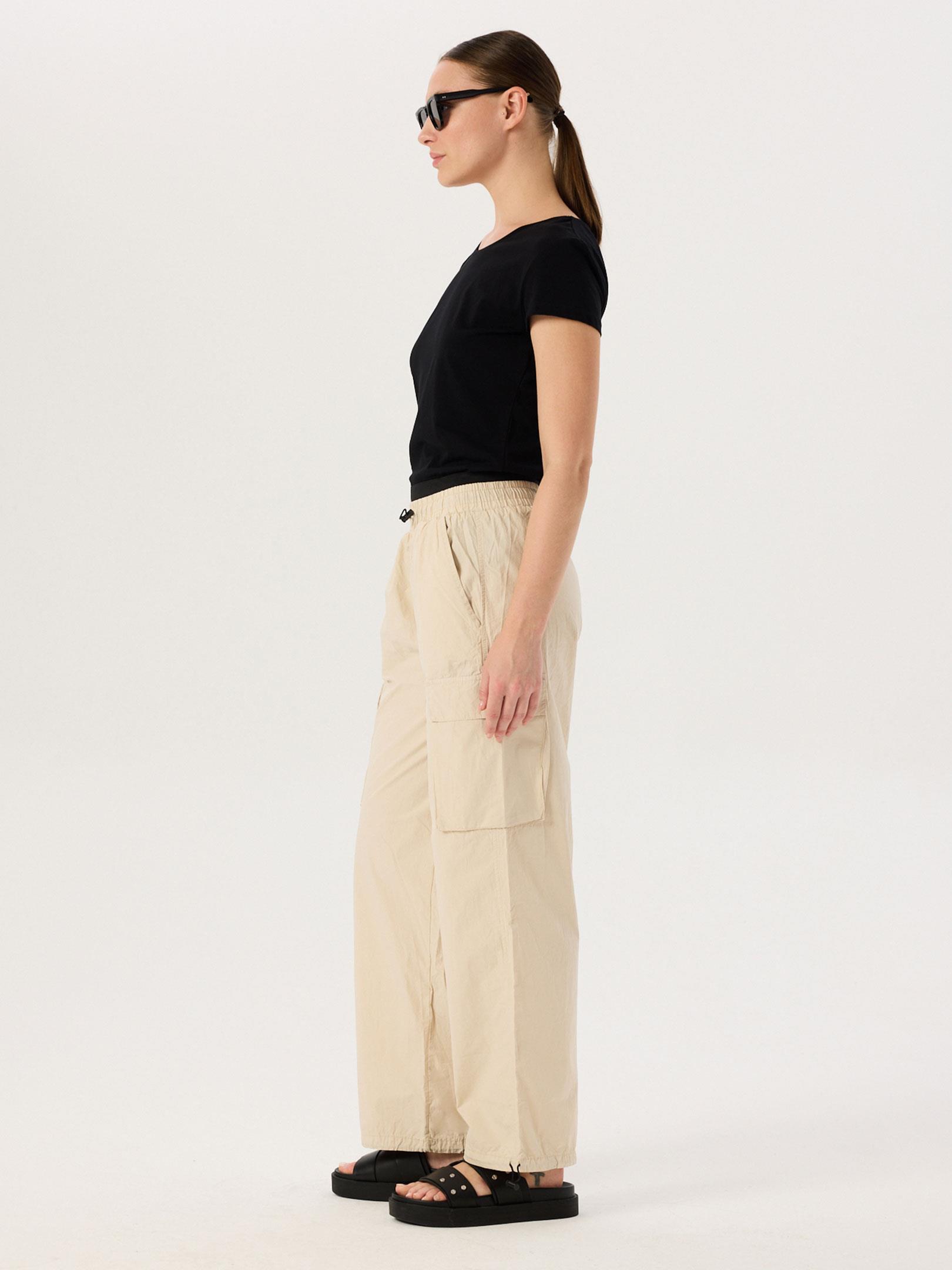 Bisiklet Yaka Basic T-Shirt - Siyah T-shirt Modelleri
