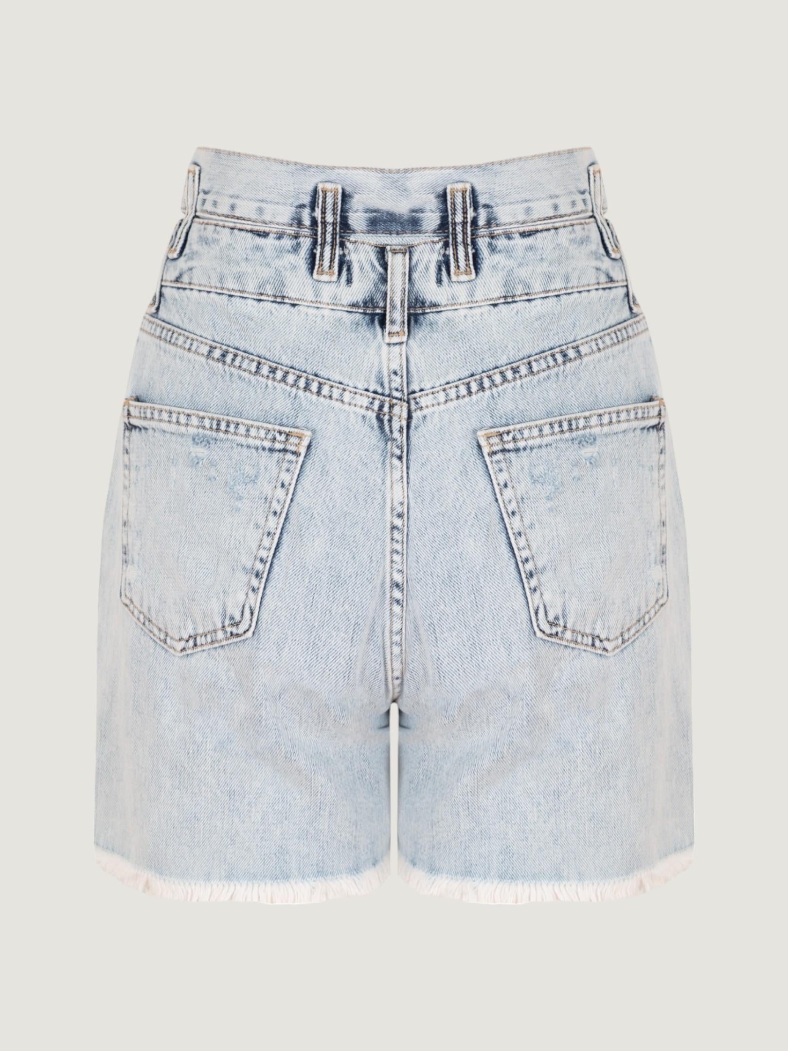 Çift Bel Kemerli Eskitmeli Jean Şort - Light Indigo Şort Modelleri