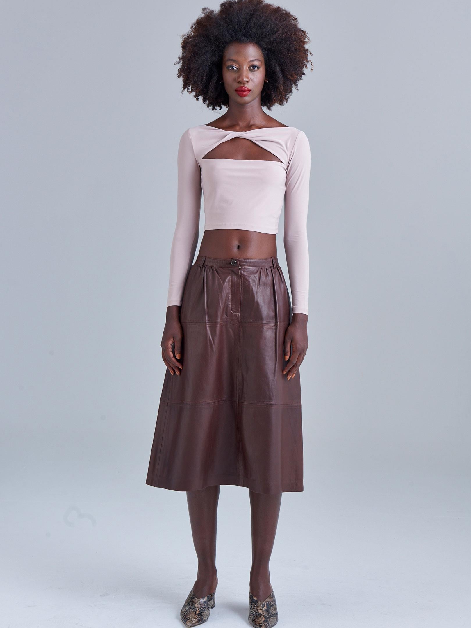 Cut Out Detaylı Uzun Kollu Body - Bej Body & Bluz Modelleri