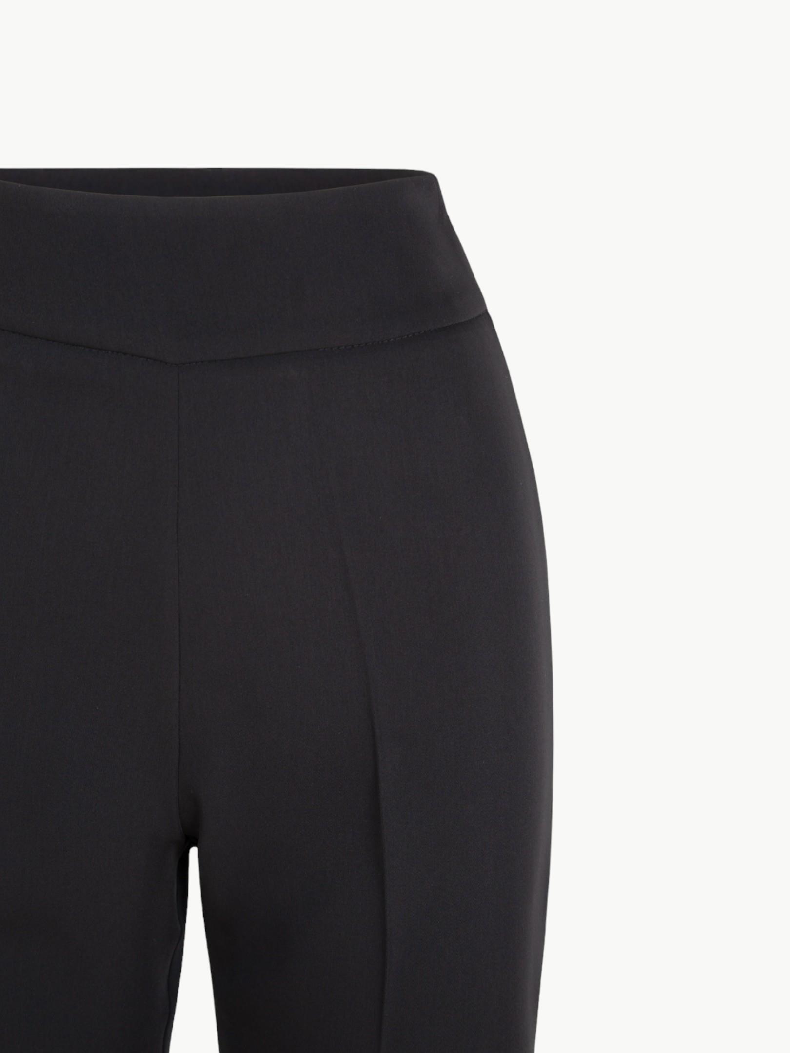 Gizli Fermuarlı Bol Paça Dökümlü Pantolon - Siyah Pantolon Modelleri