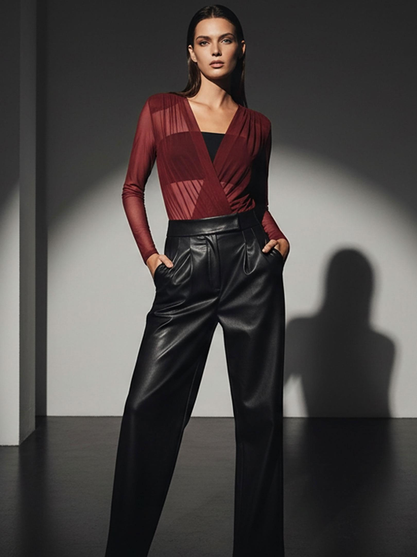 Kadın, Bayan V Yakalı Büzgülü Uzun Kollu Transparan Tül Body - Bordo Body Modelleri