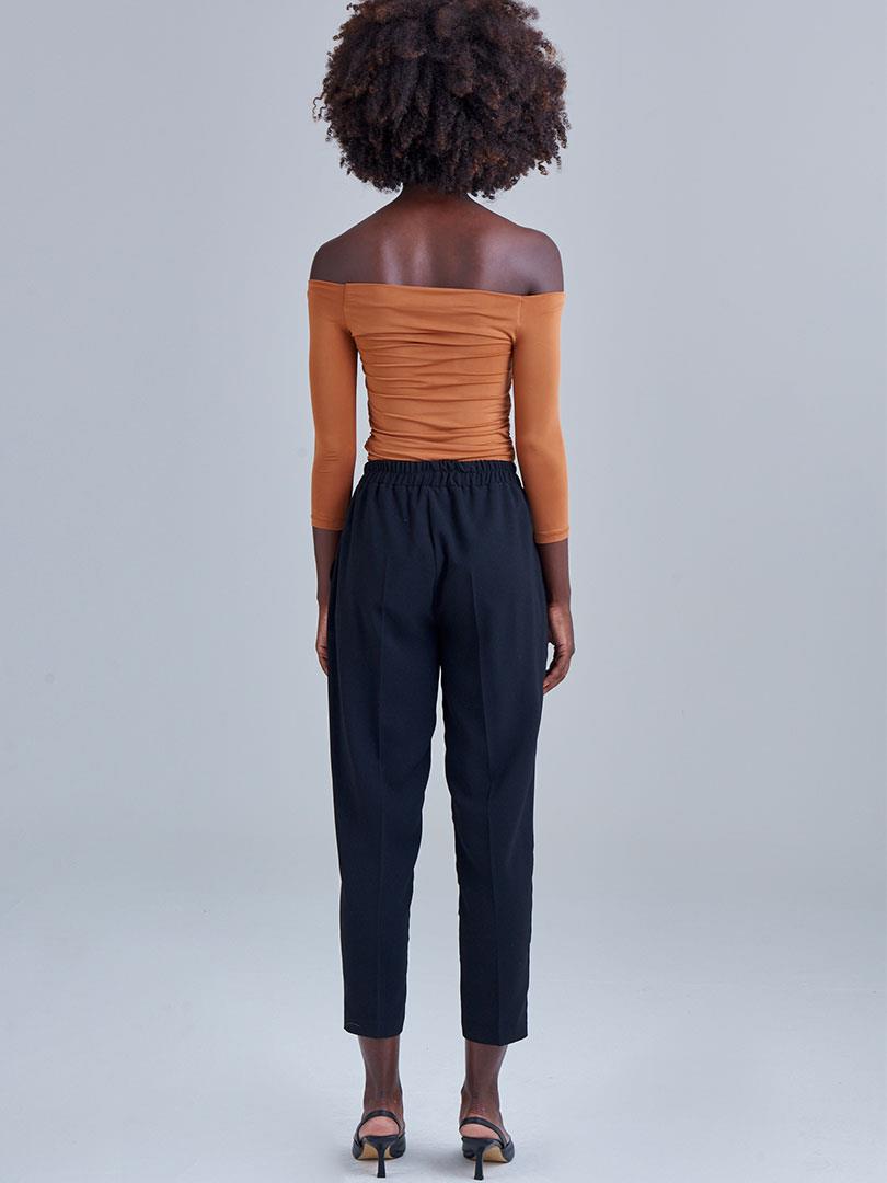 Kayık Yaka Body - Taba