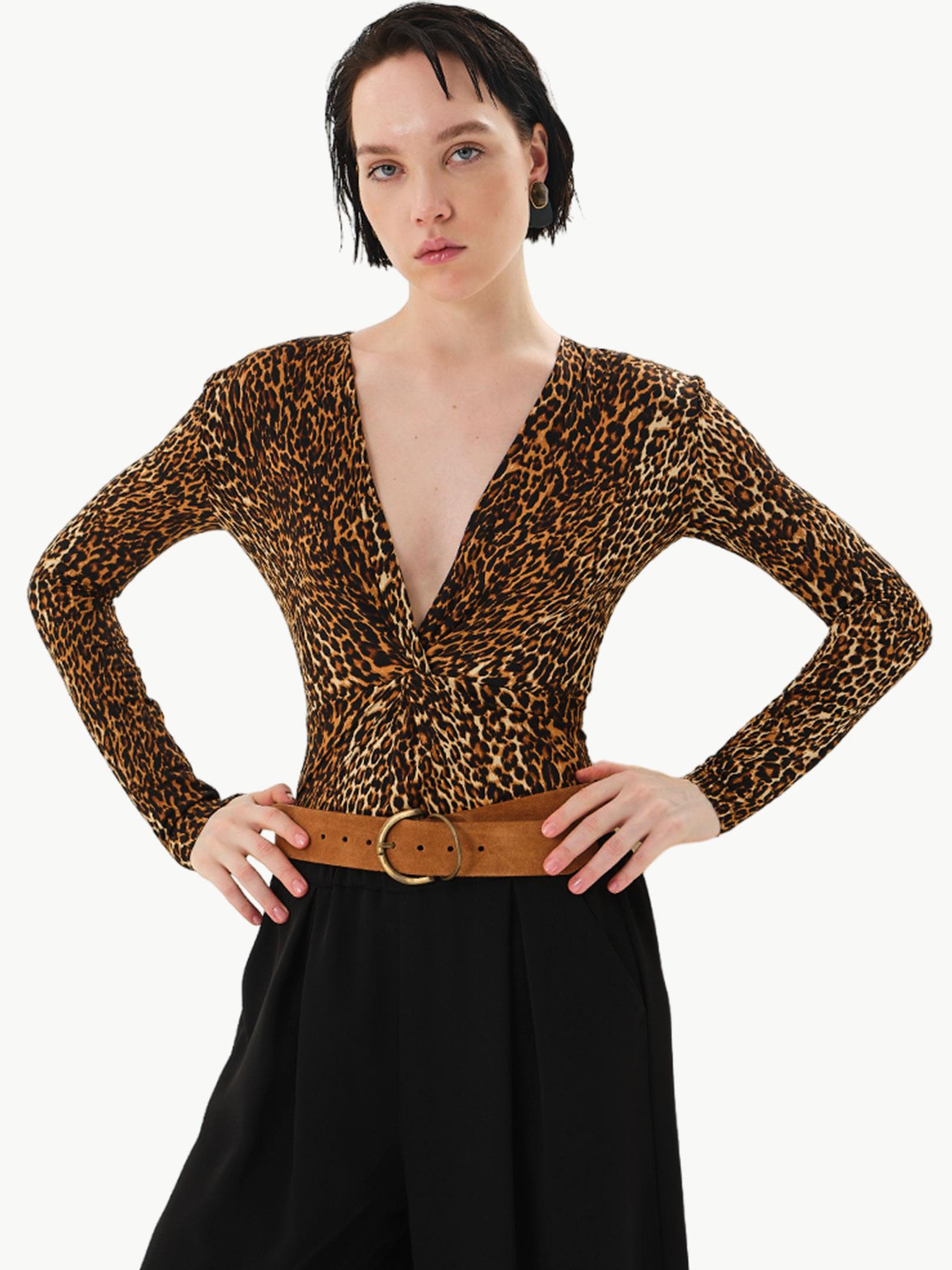 Önü Burgulu Uzun Kollu Leopar Body Body & Bluz Modelleri
