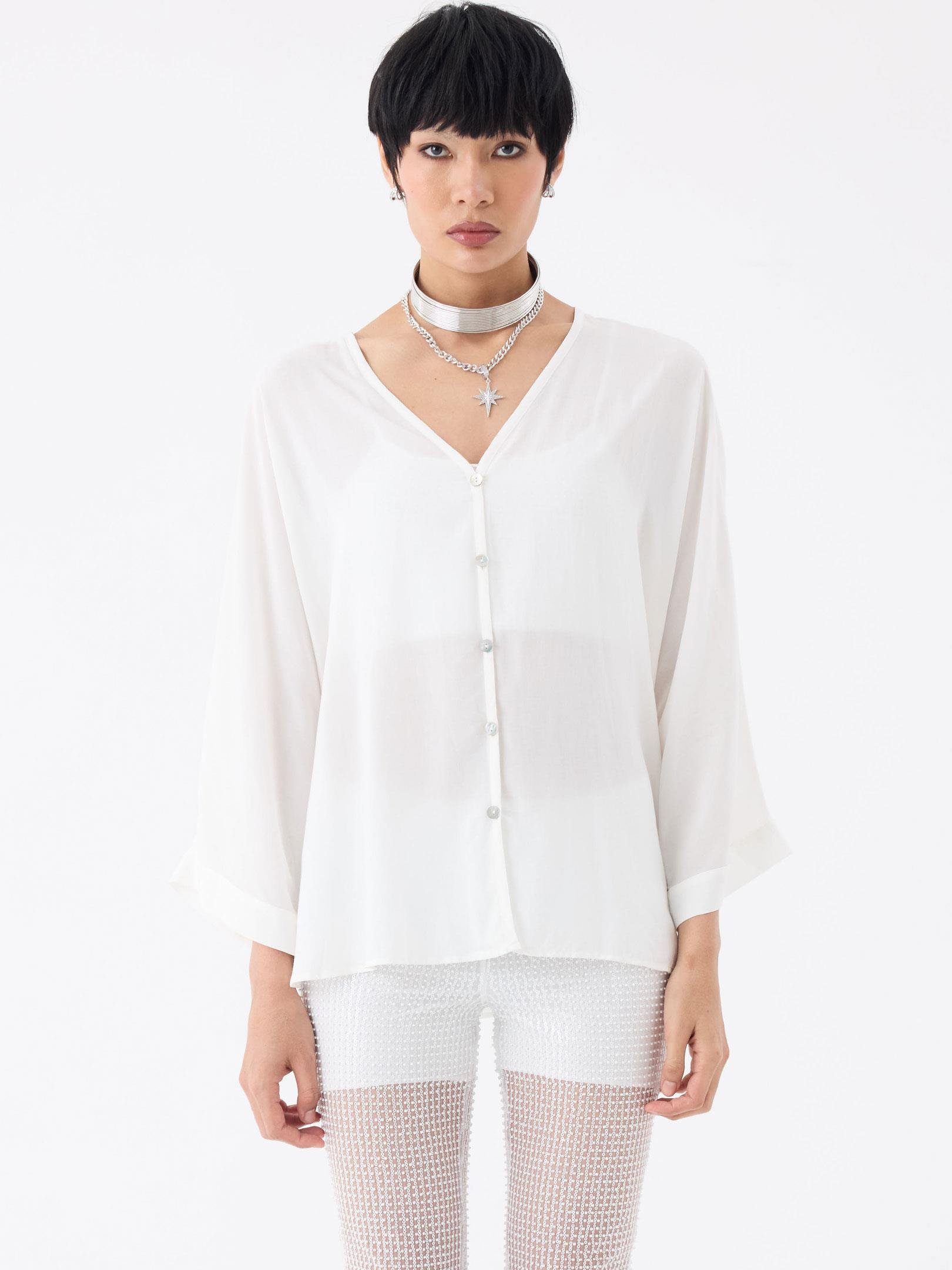 V Yaka Oversize Gömlek - Ekru Bluz Modelleri