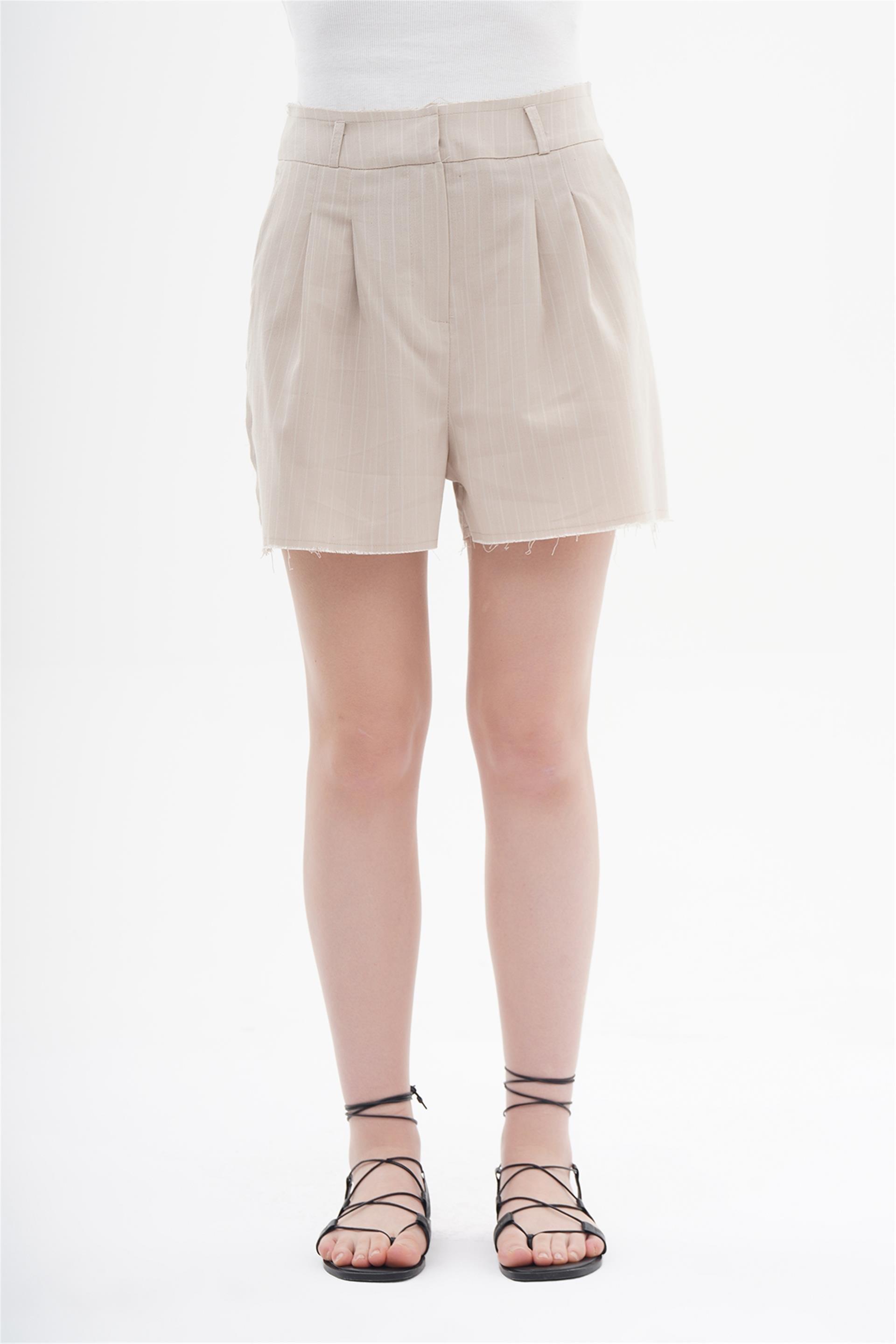 010624 CUT EDGE LOOSE FIT PANTS SHORTS WITH STRIPES