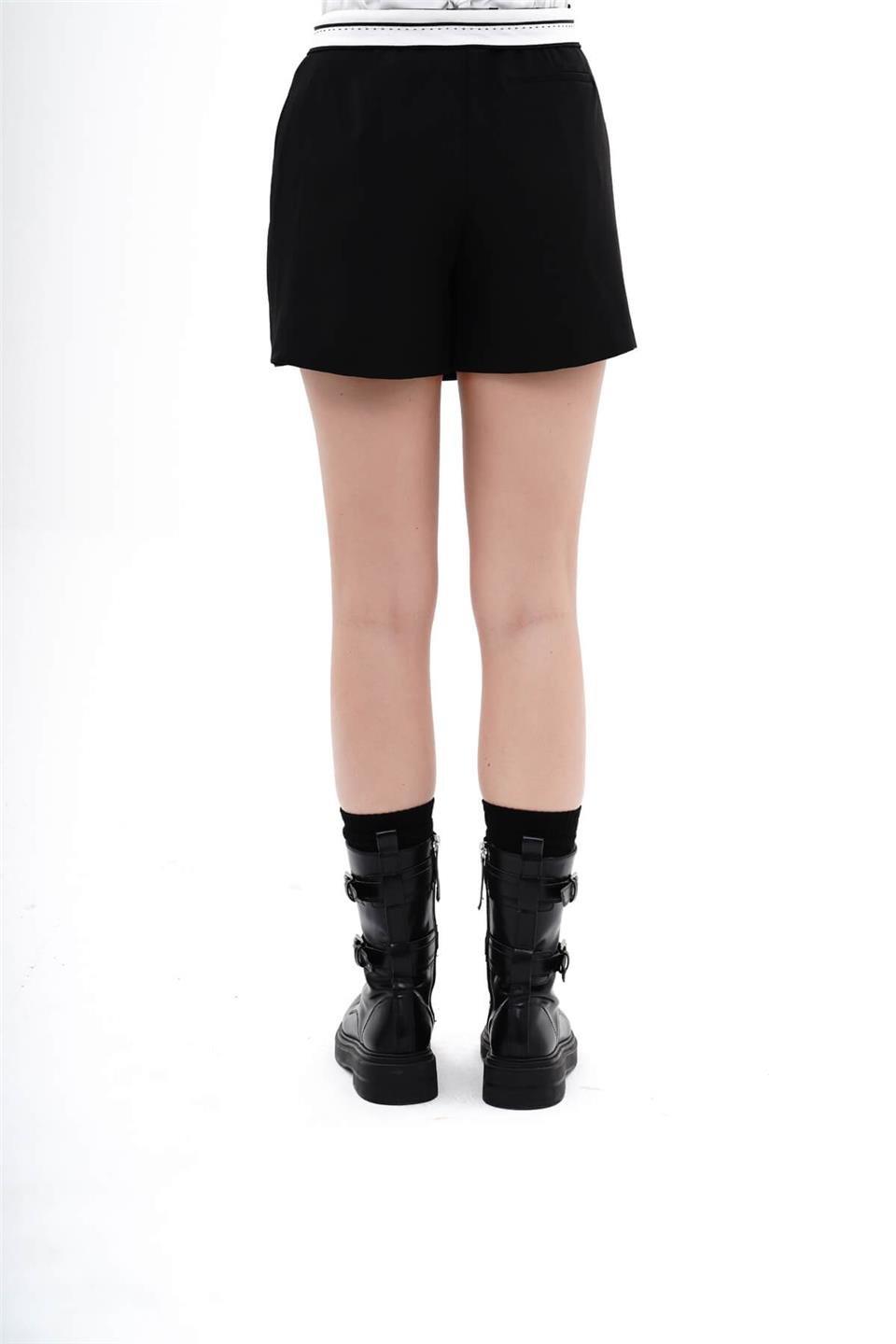 010662 PLEATED MINI SKIRT WITH TURN UP WAISTBAND