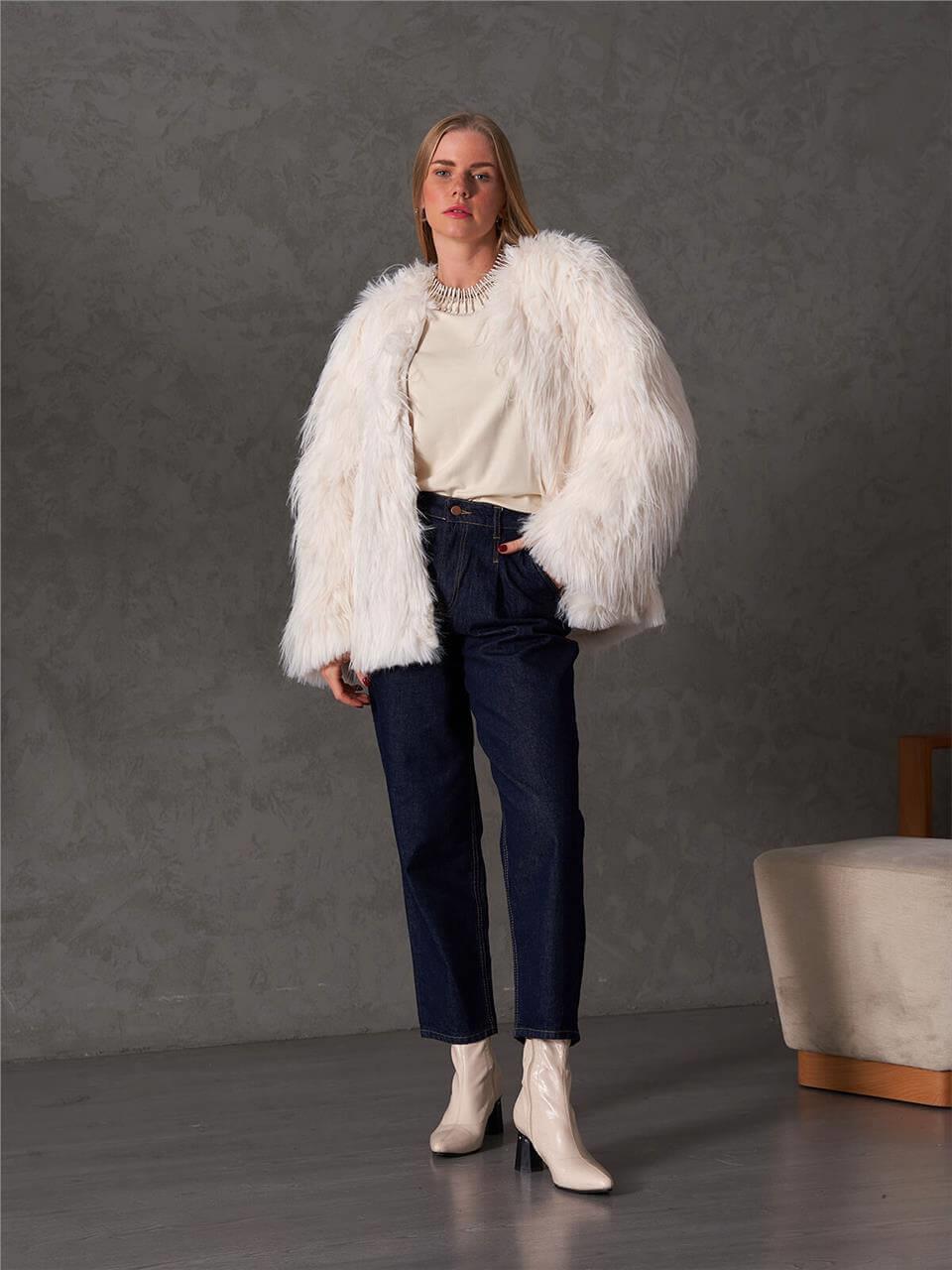 170453 Kısa Kürk Mont