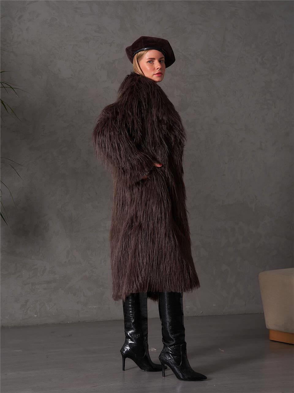 170456 Şal Yakalı Uzun Kürk