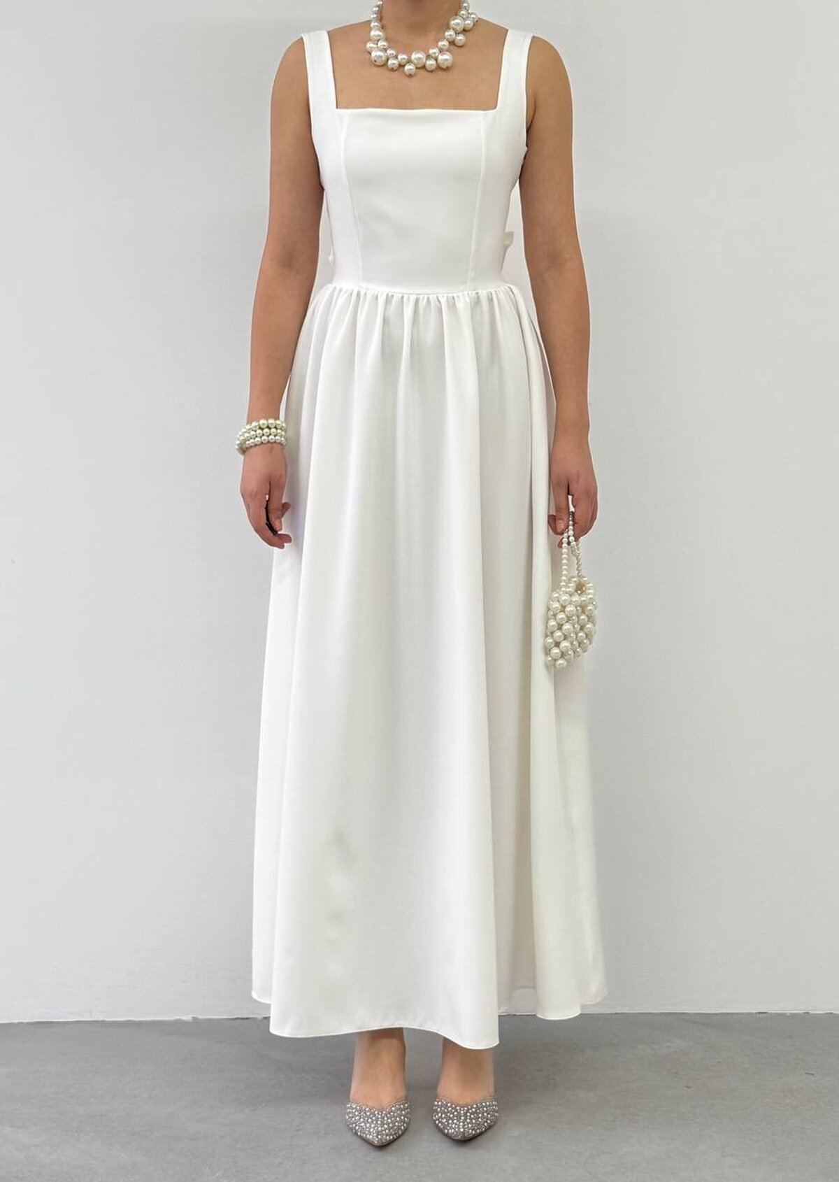 Dinas Dress with Bow Detail
