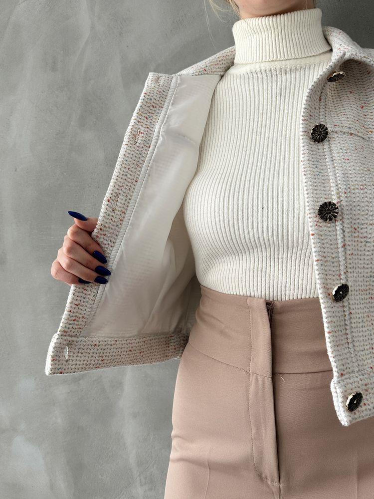 Dugmeli Kase Toptan Mont - Krem | TOPSHOW