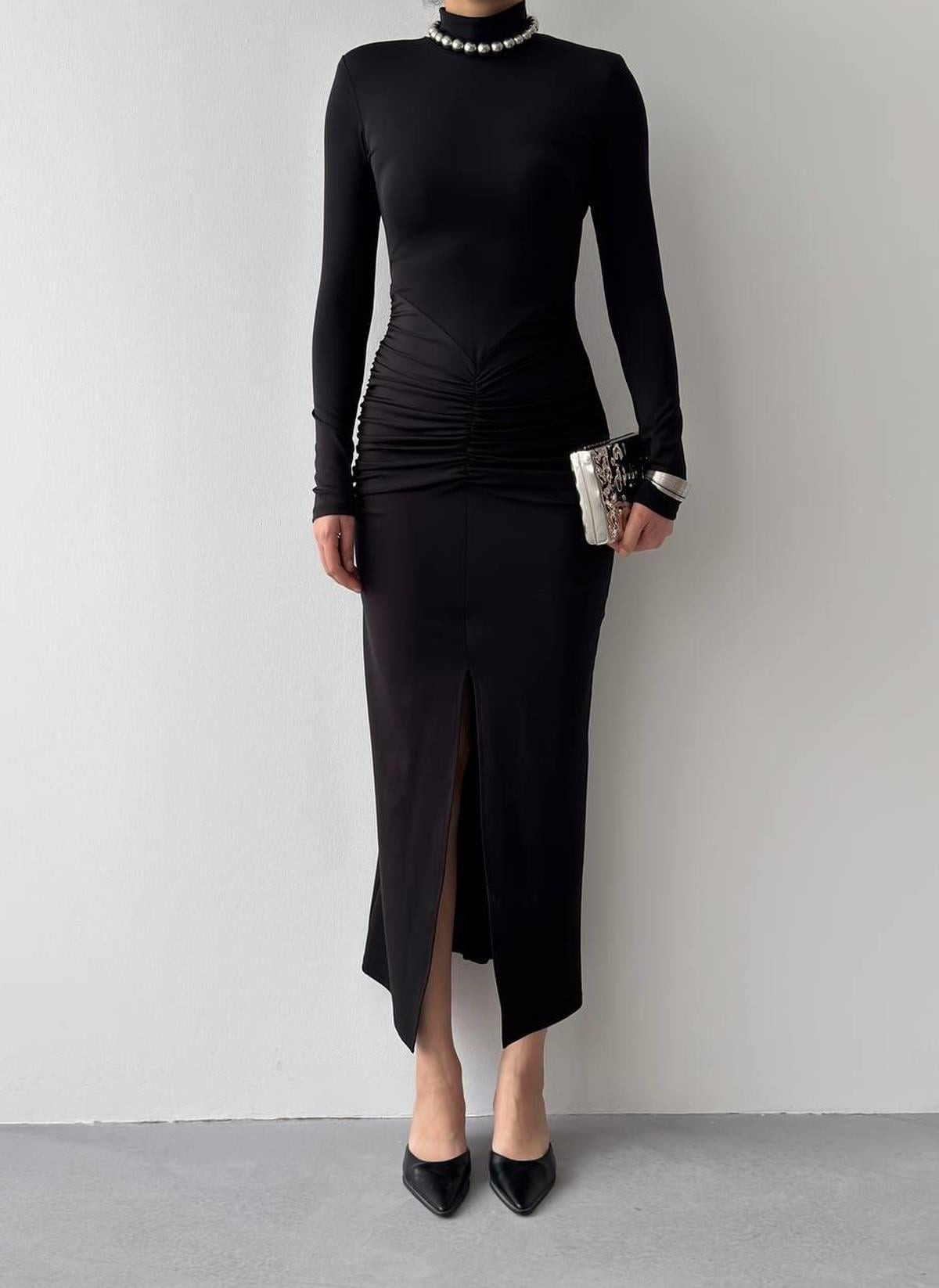 Ferya Pleated Dress