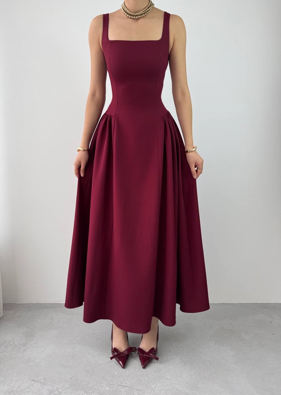 Heldi Pleated Dress - Burgundy 00597