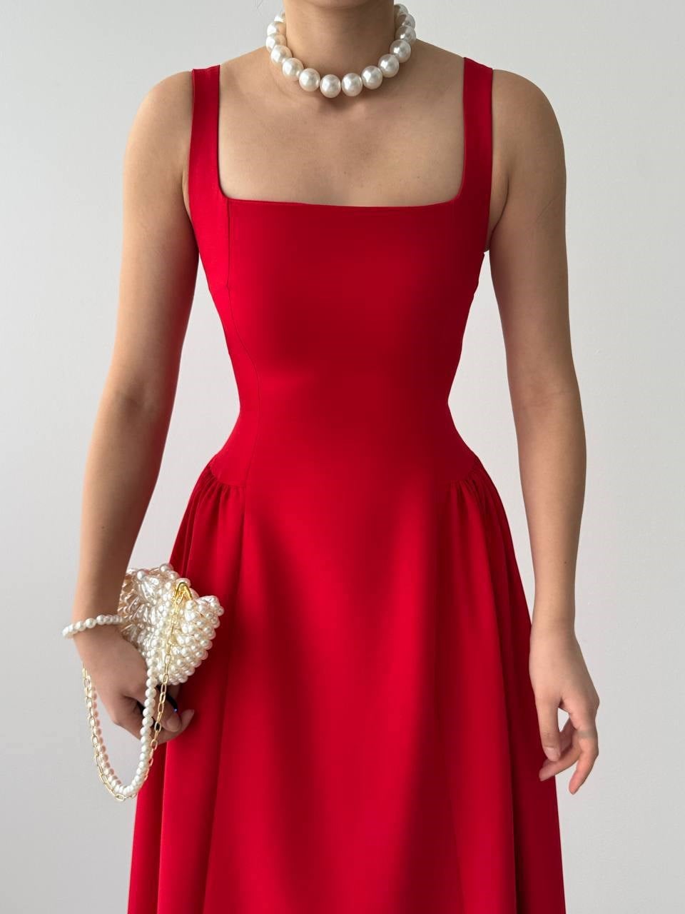 Heldi Pleated Dress - Red 00597