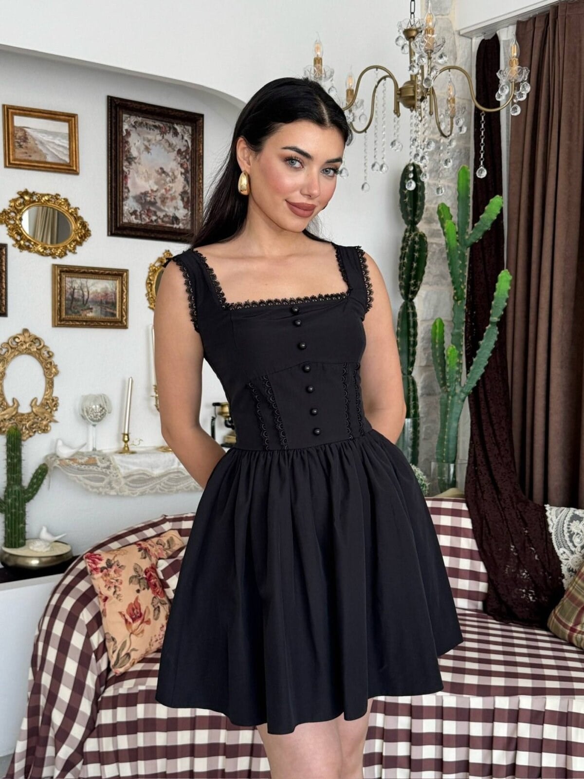 Joyo Button-Detail Dress