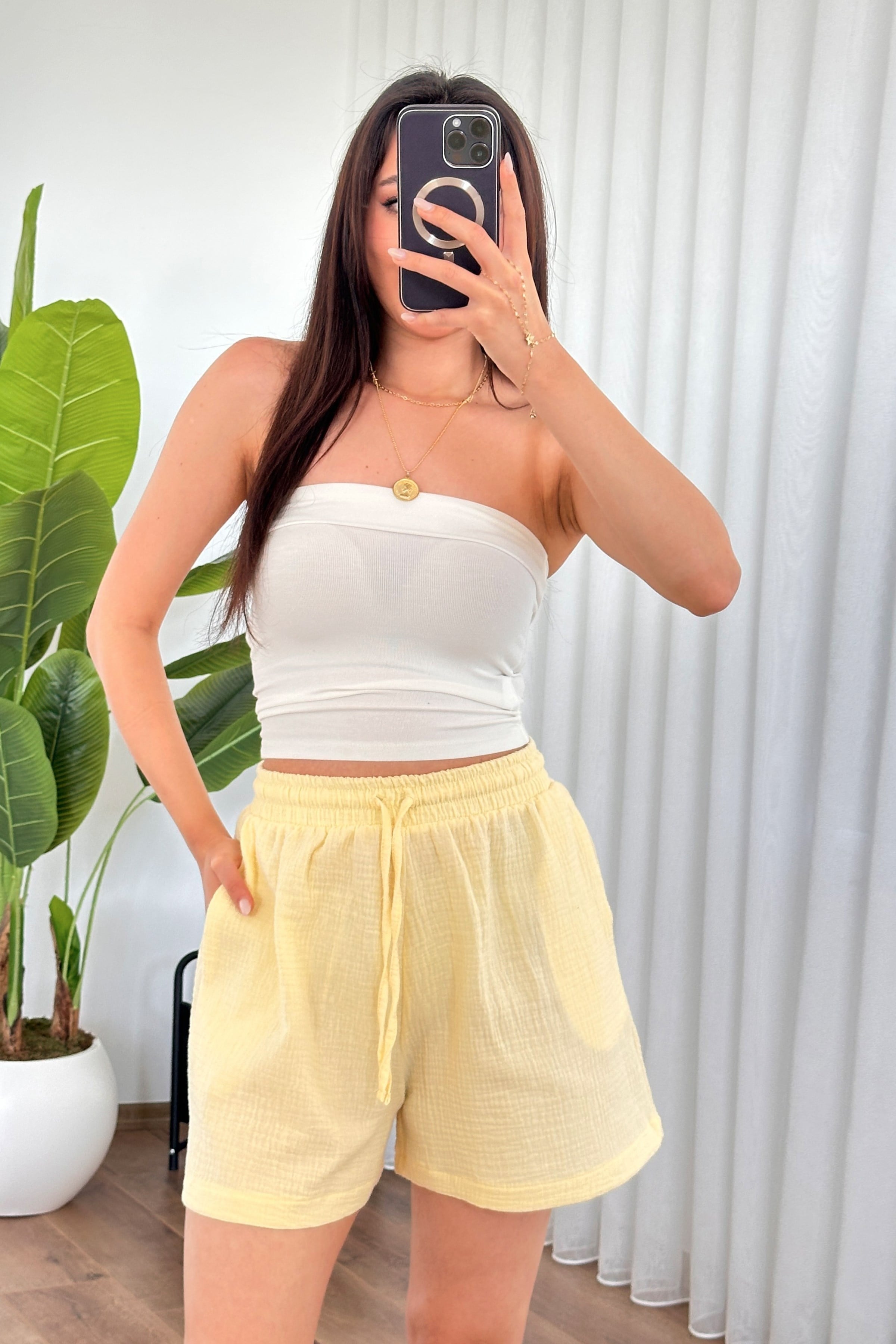 Müslin Cepli Kısa Model Toptan Sarı Şort