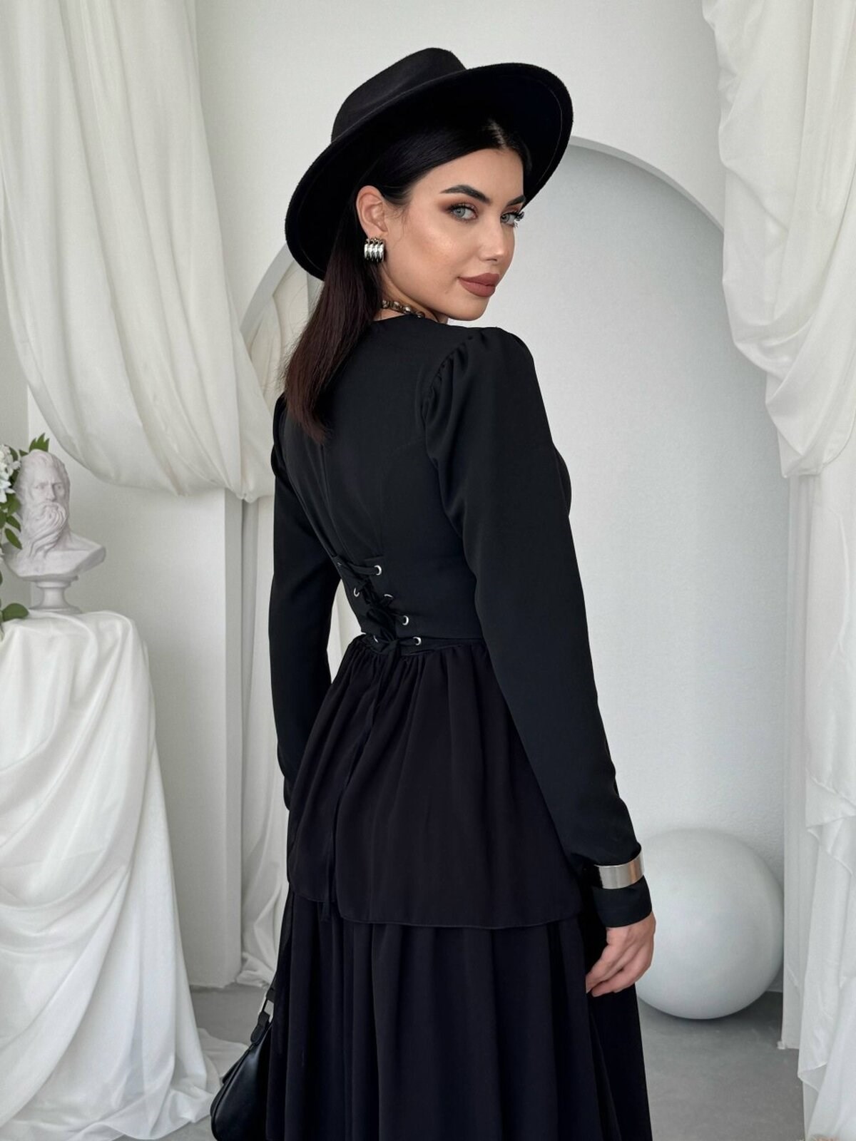 Onces Midi Dress