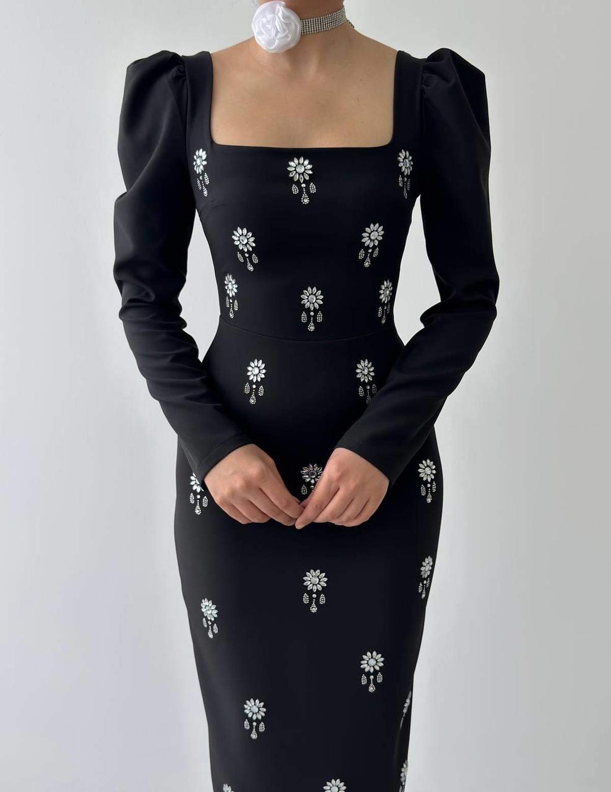Pera Stone Detailed Dress