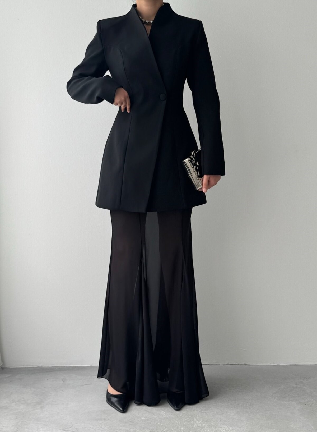 Sacra Two-Piece Set