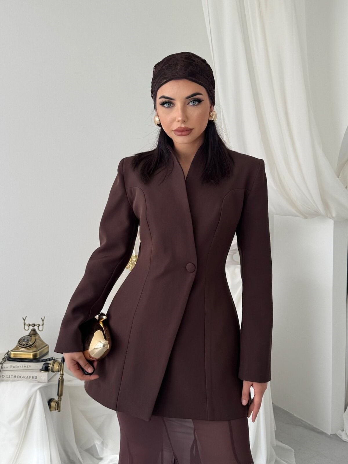 Sacra Two-Piece Set