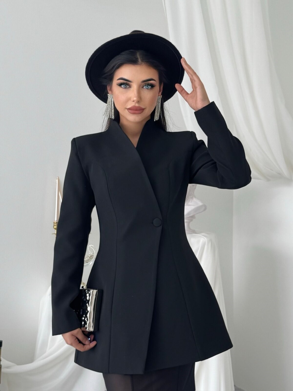 Sacra Two-Piece Set