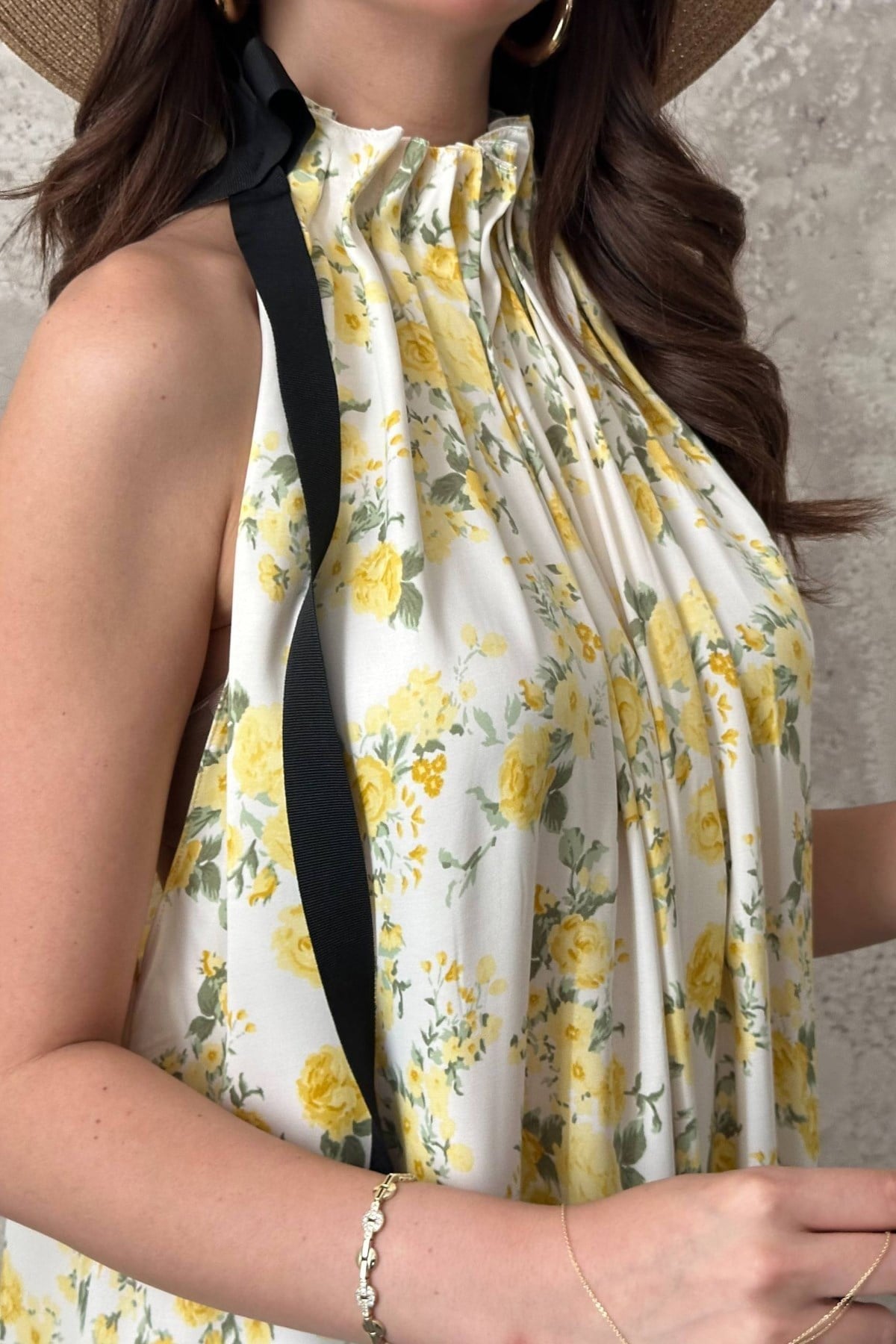 Sarı Çiçek Desenli Elbise
