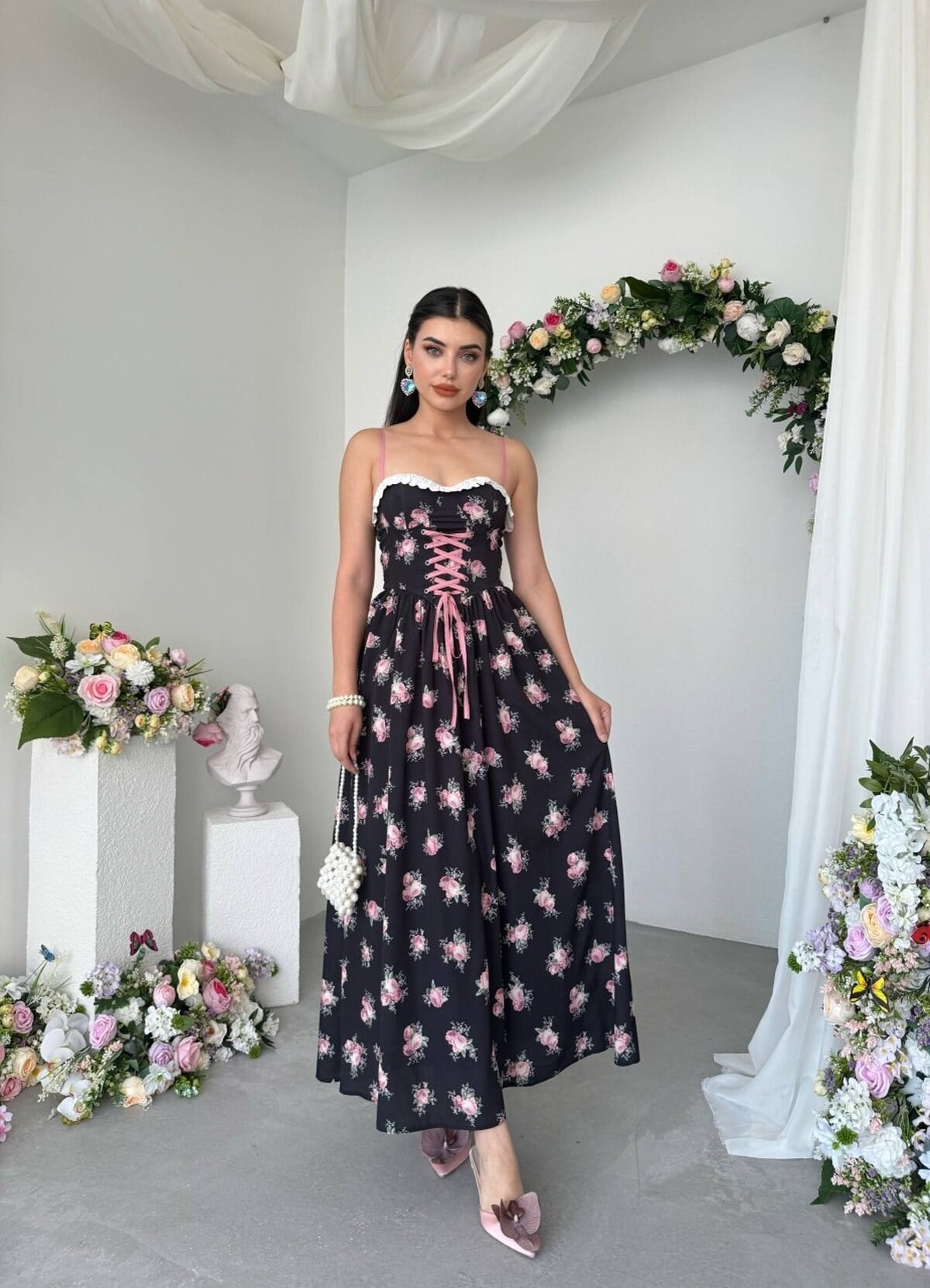 Sonas Lace Dress