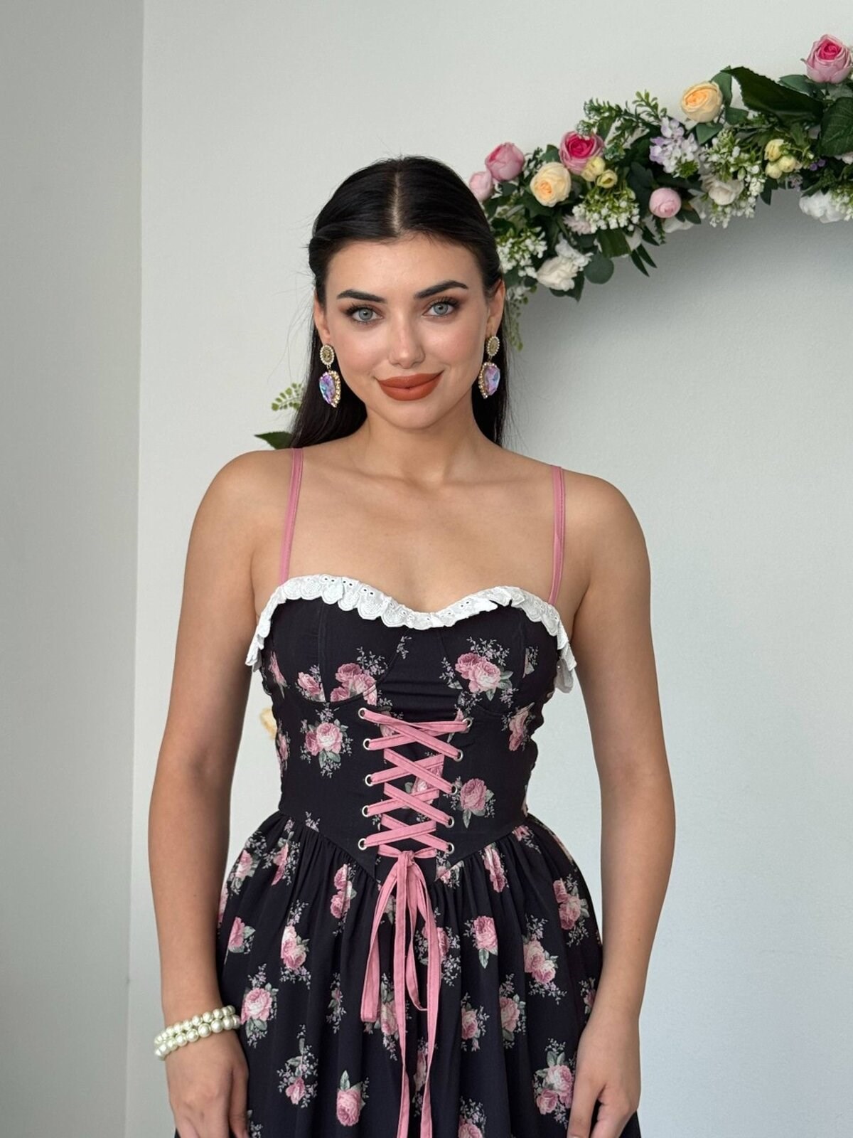 Sonas Lace Dress