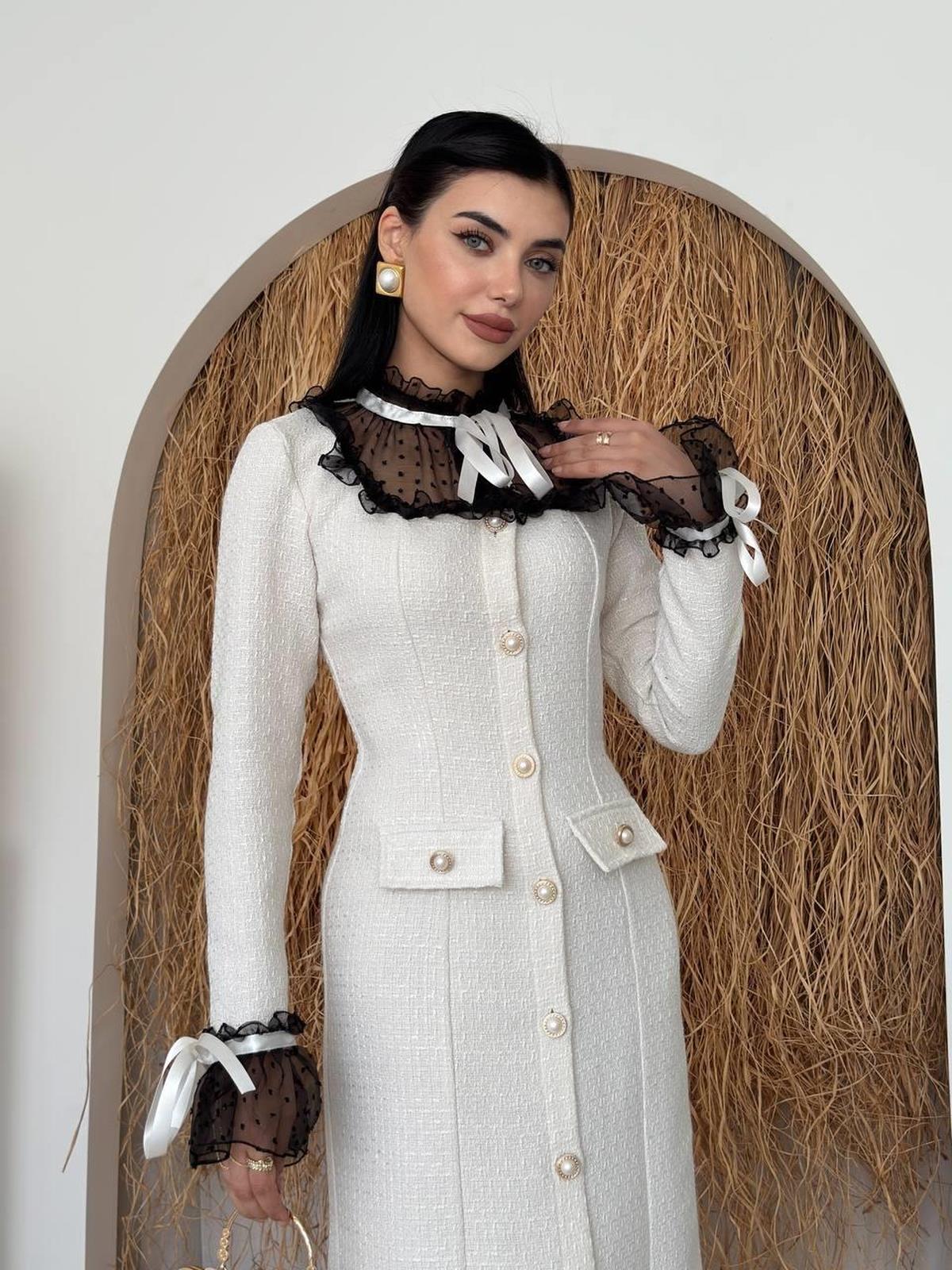 Stro Lace Detailed Dress