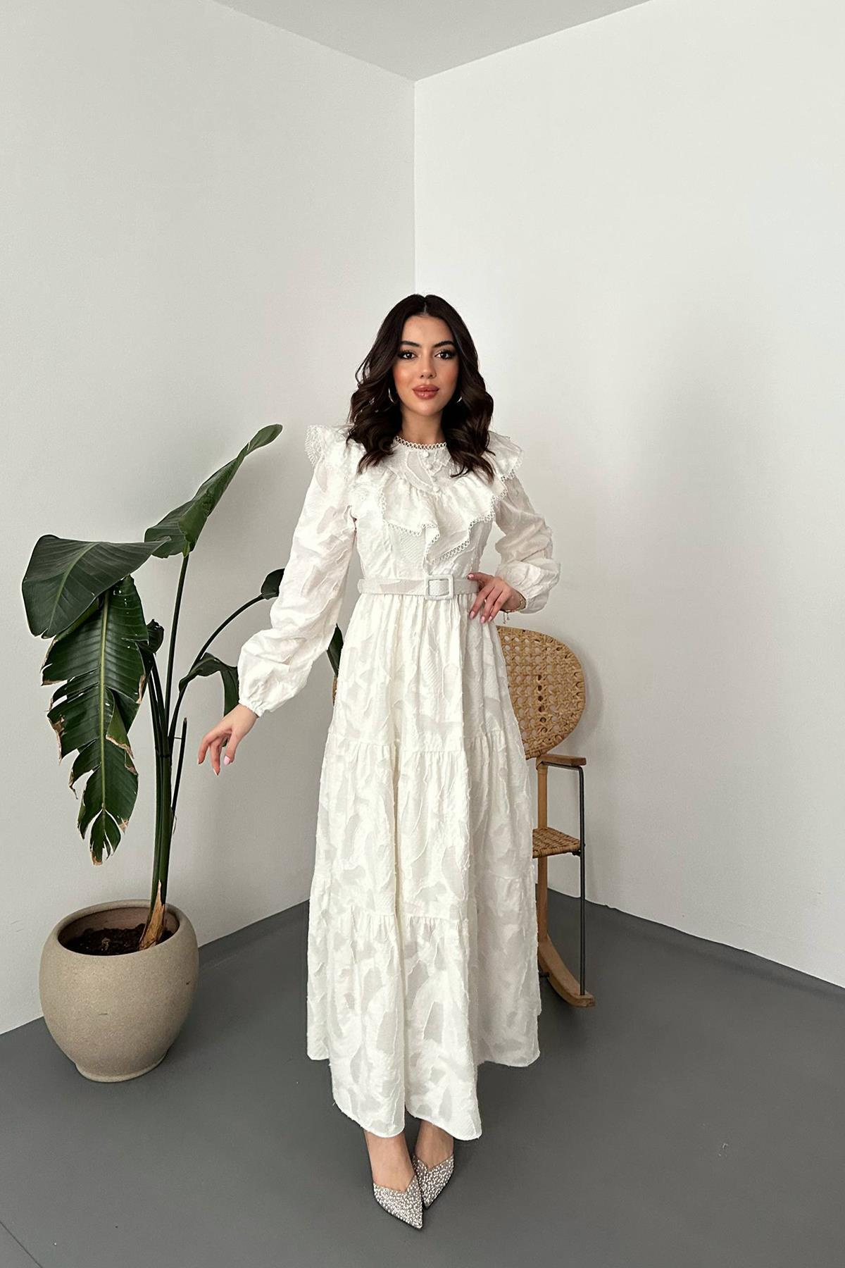 Toptan Ekru Fırfırlı Brodeli Elbise