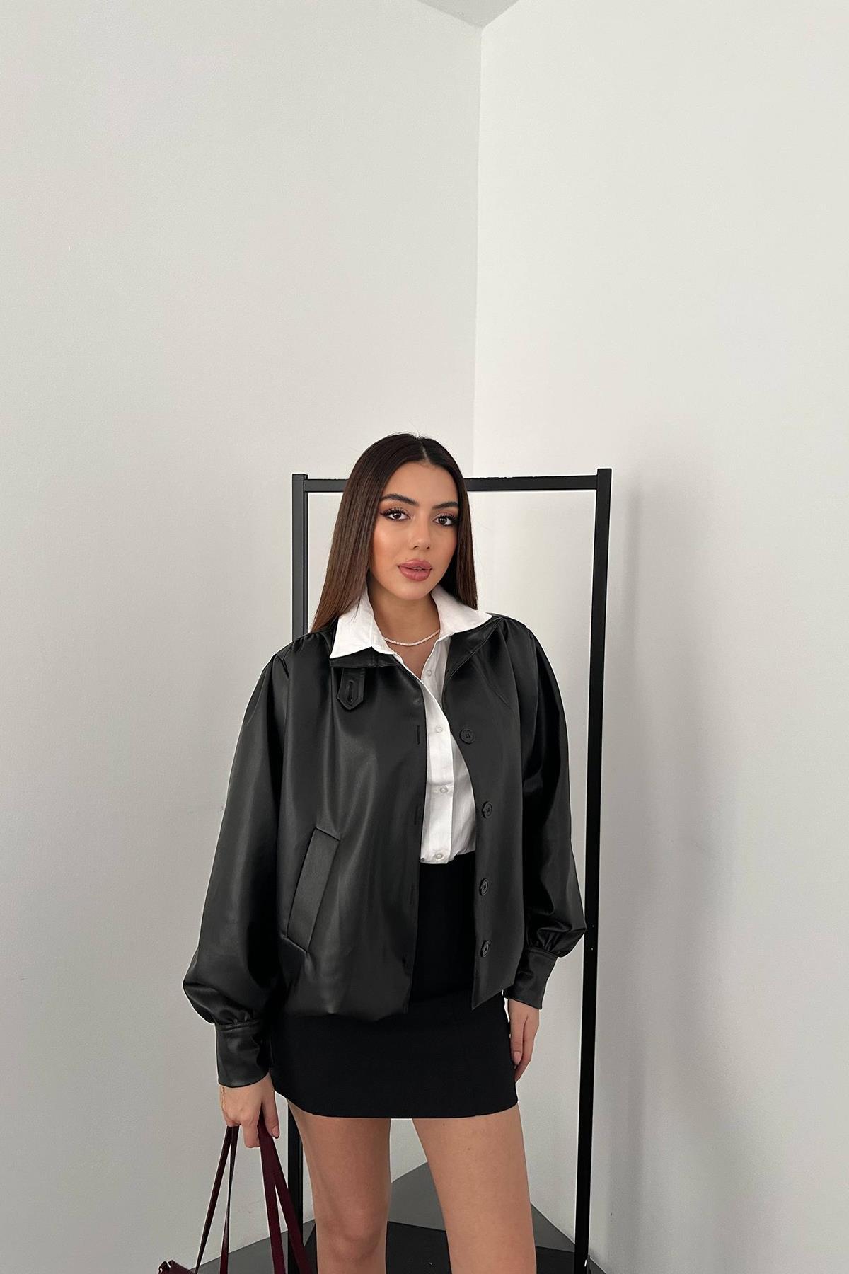 Toptan Siyah Düğmeli Deri Ceket