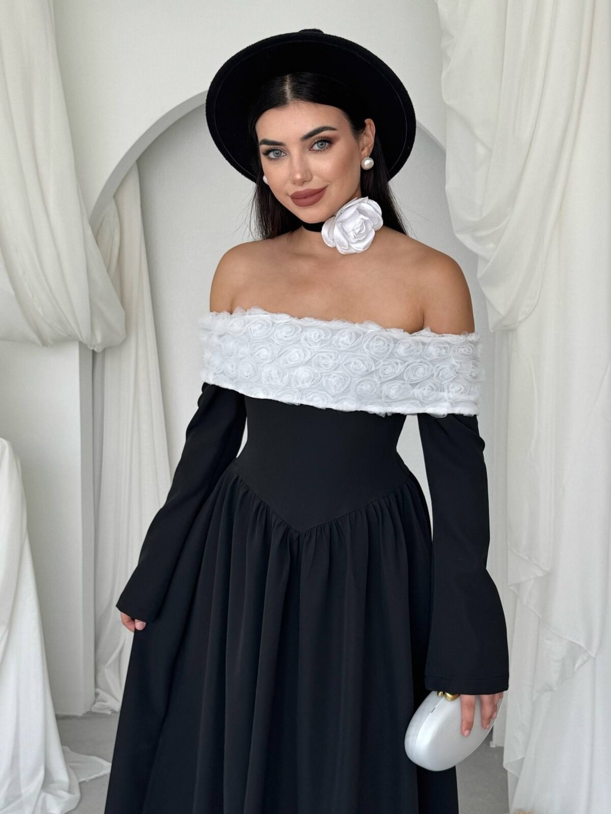 Tulos Strapless Dress