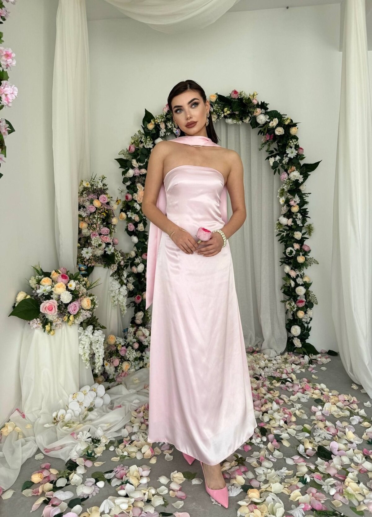 Ulsez Strapless Dress with Shawl Detail