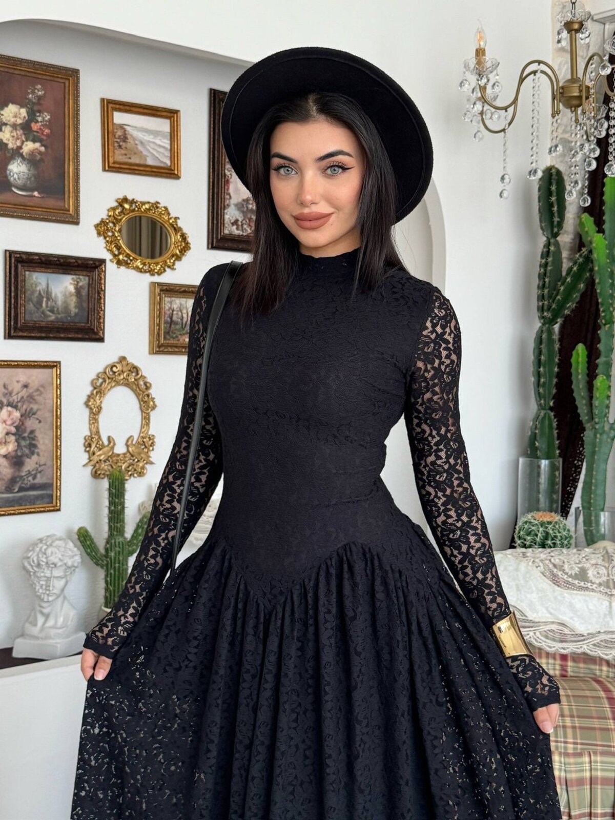 Urbe Midi Dress