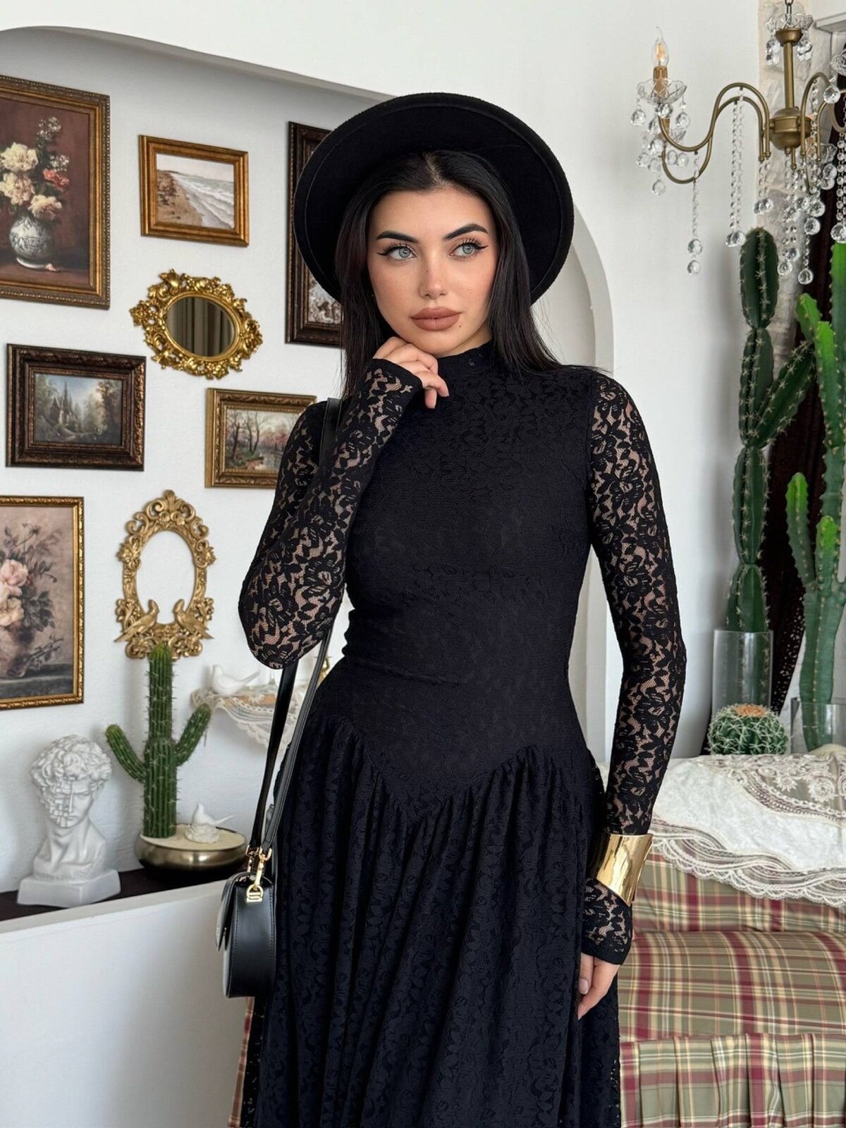 Urbe Midi Dress