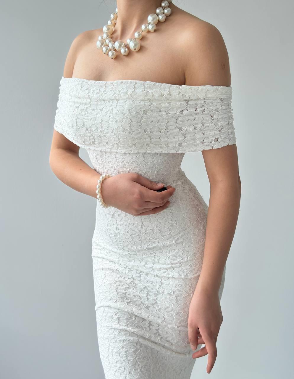 Uyef Strapless Dress