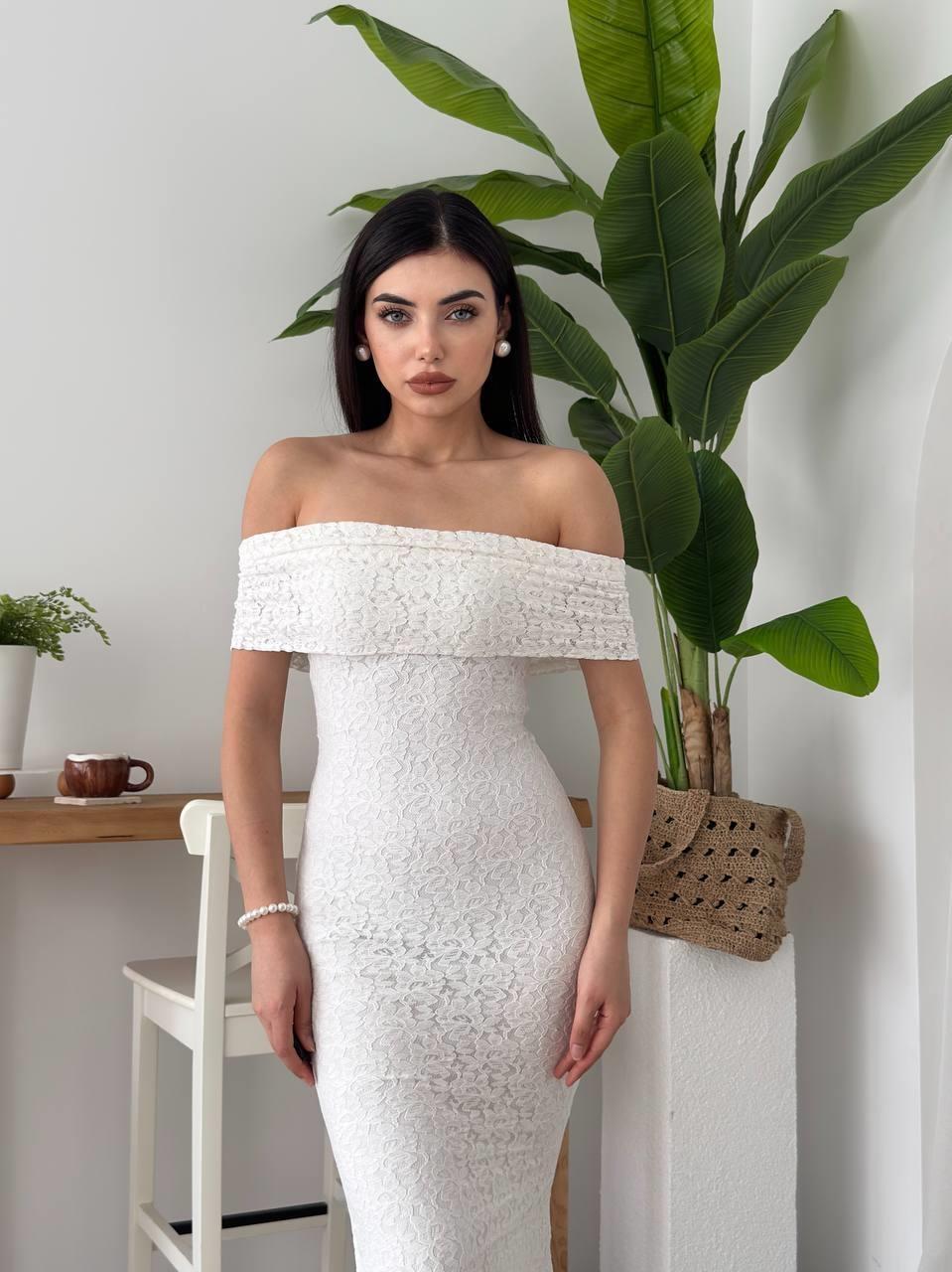 Uyef Strapless Dress